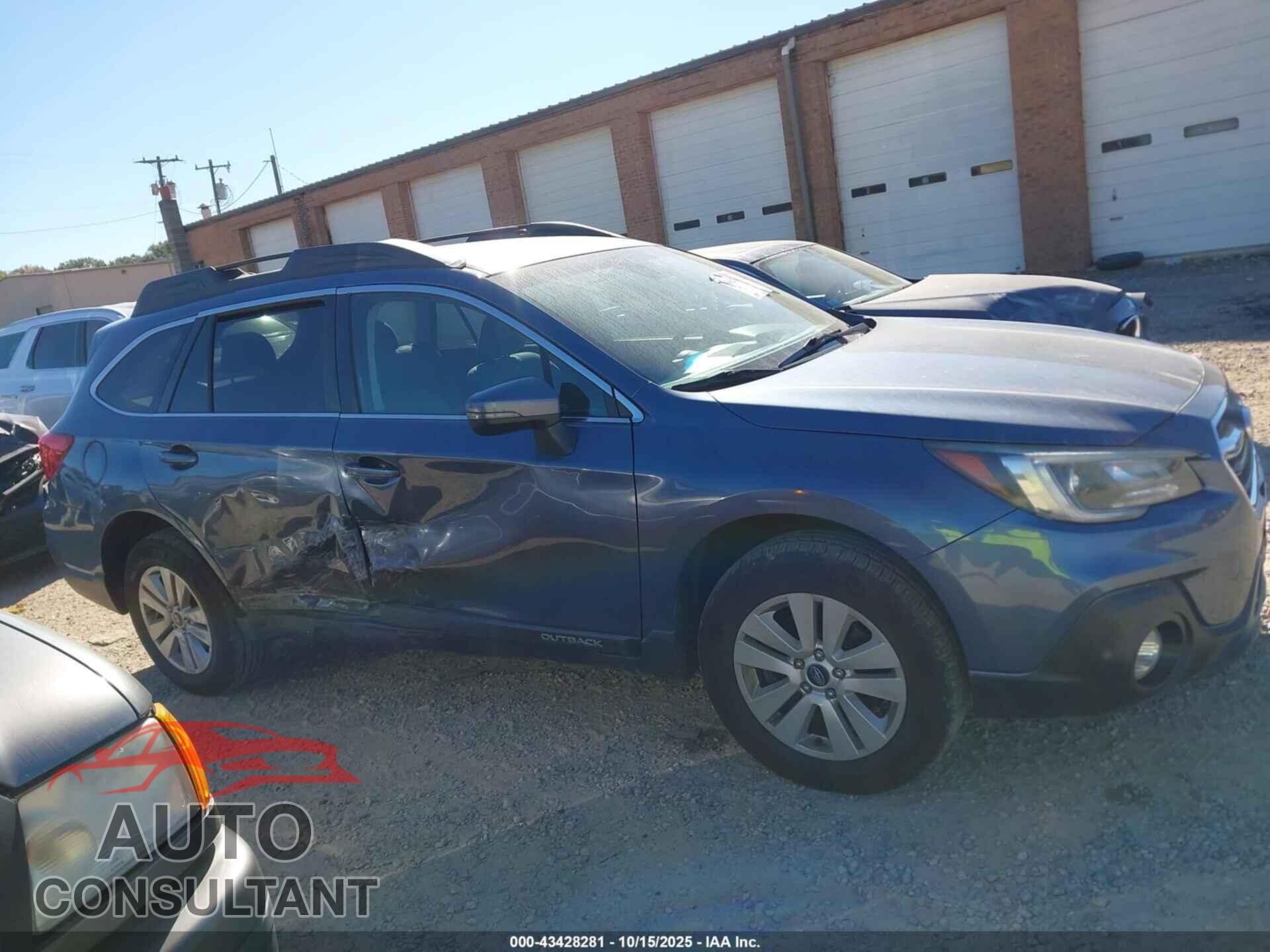 SUBARU OUTBACK 2018 - 4S4BSAFC1J3385638