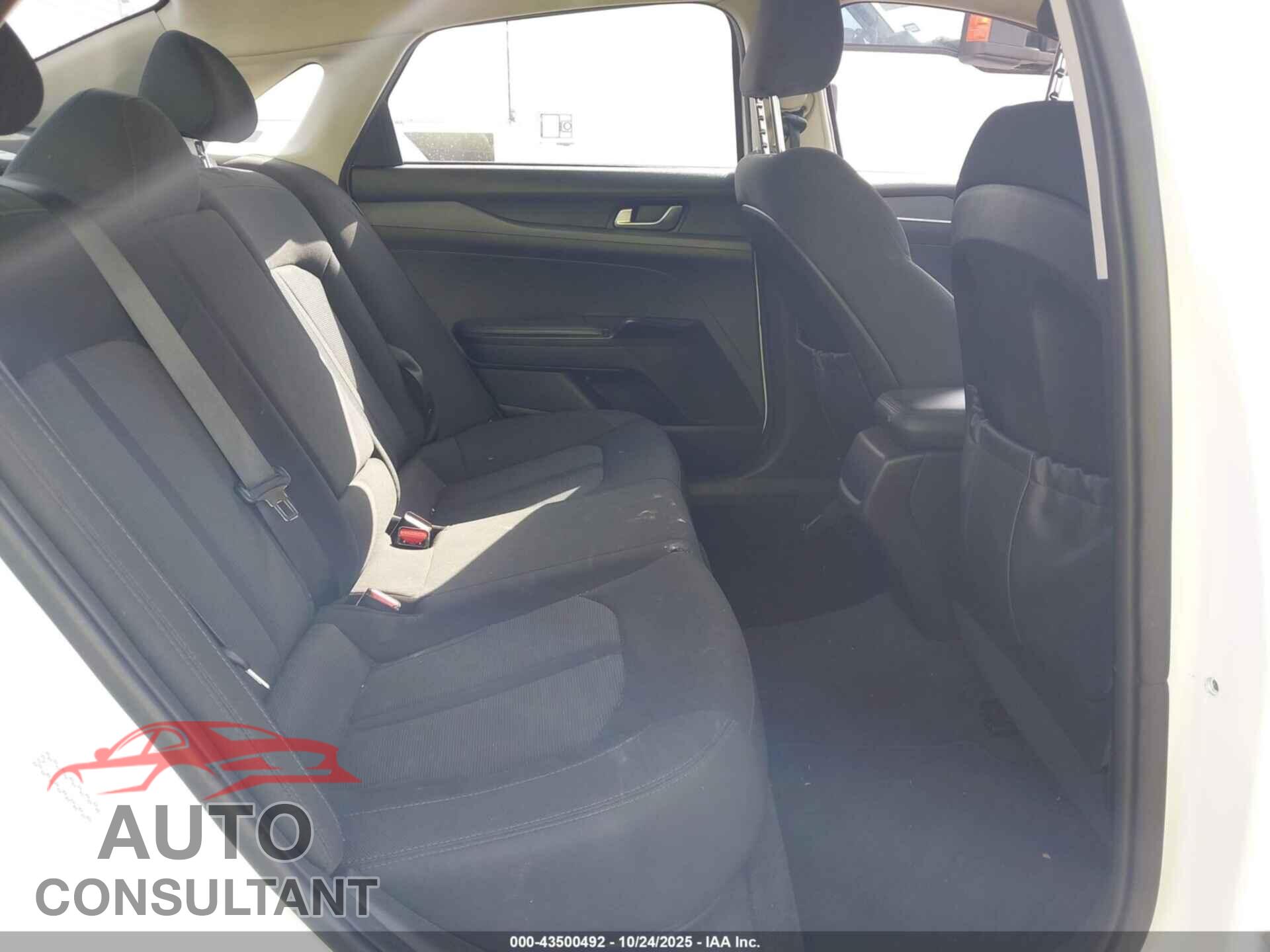 KIA K5 2021 - 5XXG14J27MG070991