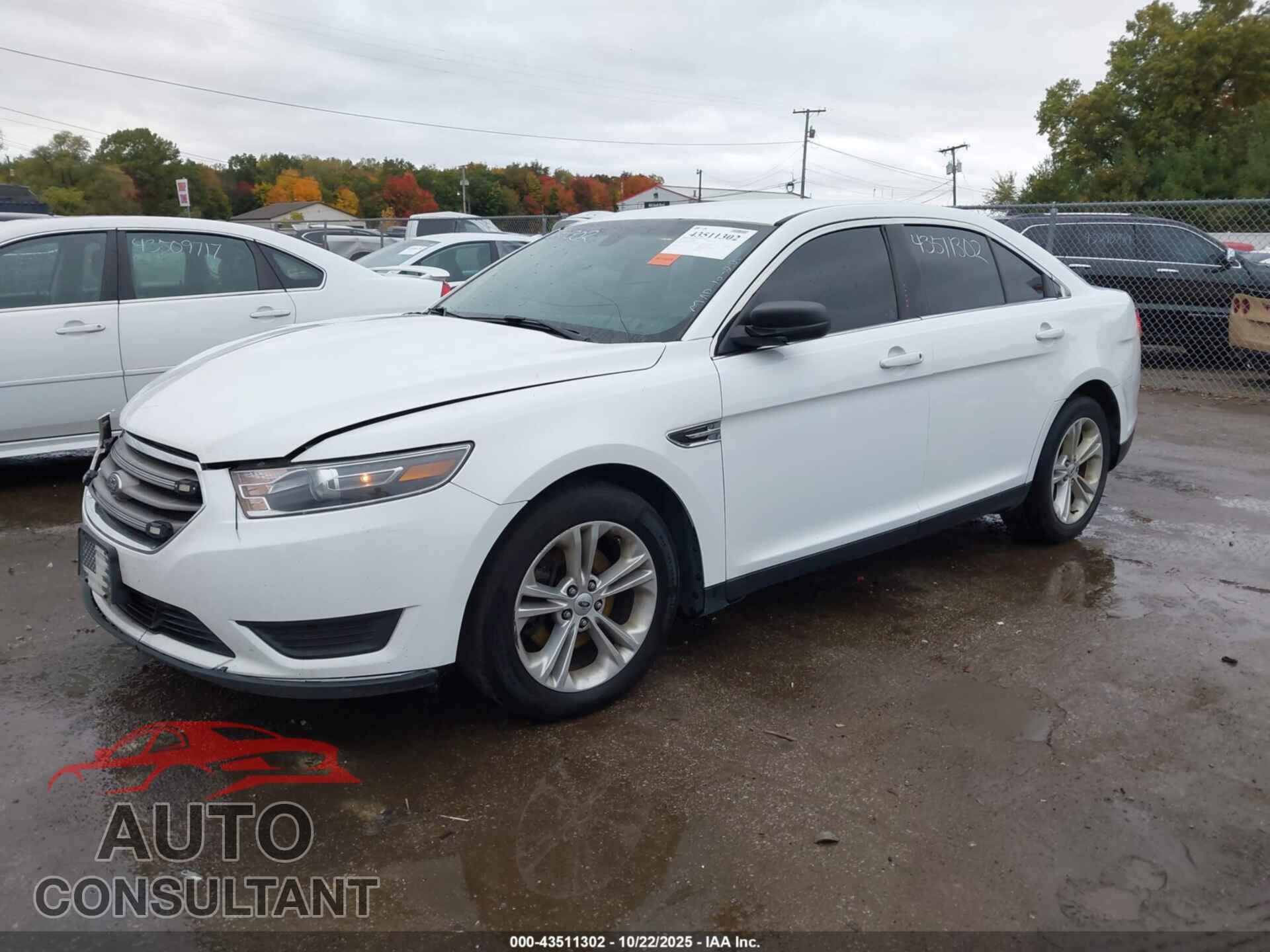 FORD TAURUS 2016 - 1FAHP2D82GG148376