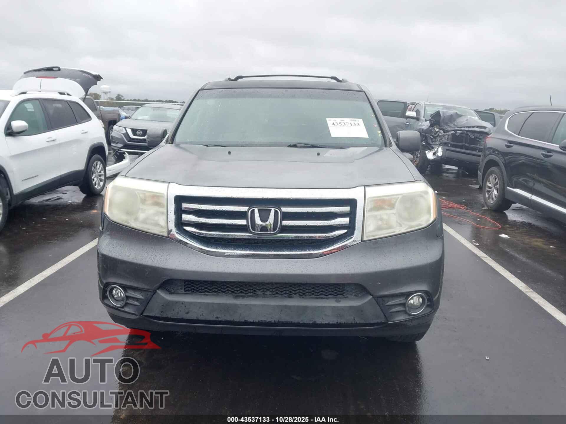 HONDA PILOT 2012 - 5FNYF4H48CB017151