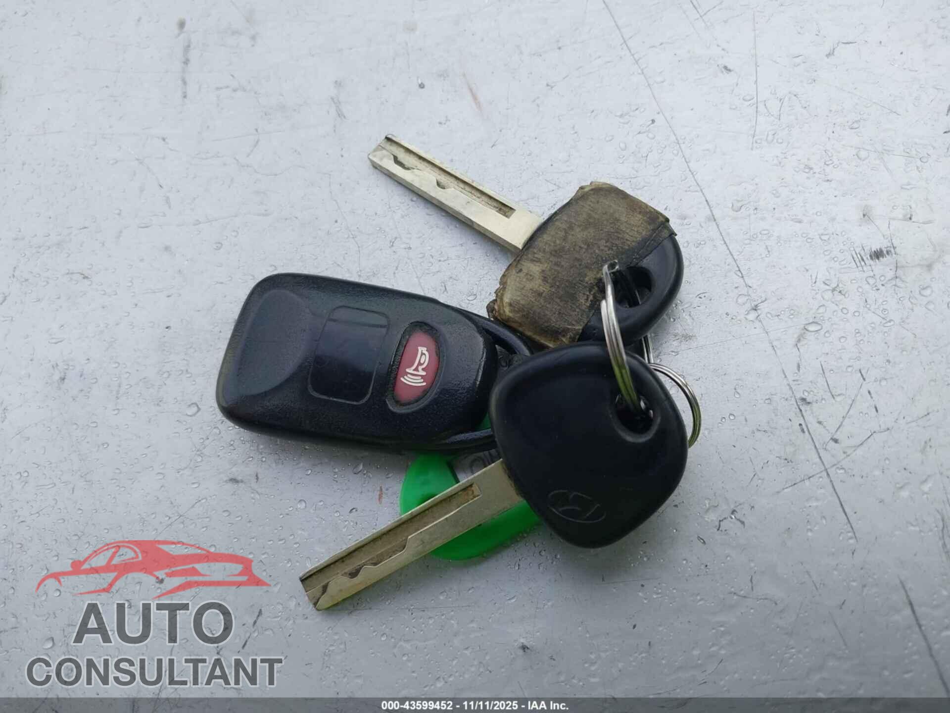 HYUNDAI ACCENT 2016 - KMHCT5AEXGU246032
