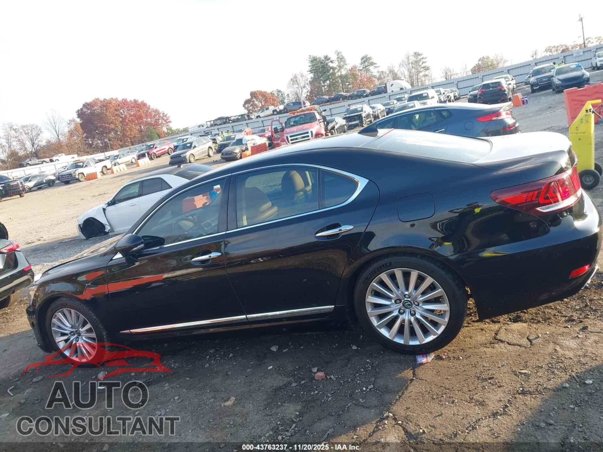 LEXUS LS 460 2014 - JTHBL5EF5E5127068