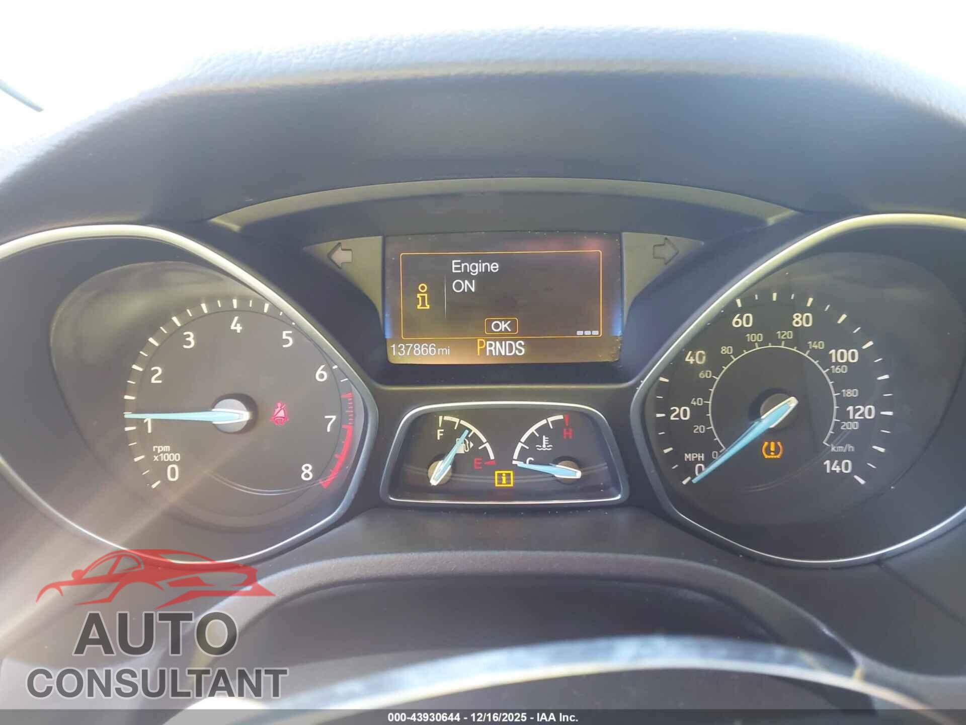 FORD FOCUS 2015 - 1FADP3K23FL318527