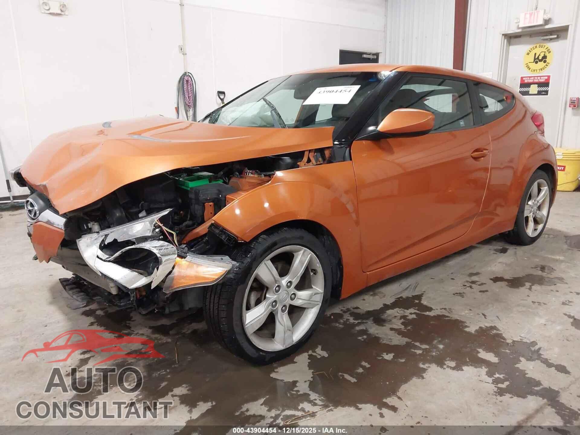 HYUNDAI VELOSTER 2013 - KMHTC6AD0DU095498