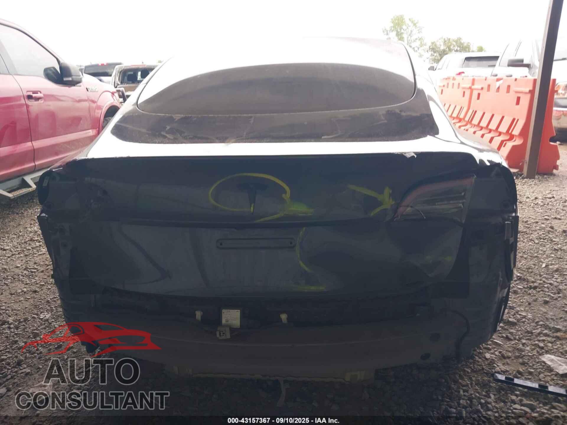 TESLA MODEL 3 2023 - 5YJ3E1EA2PF575556