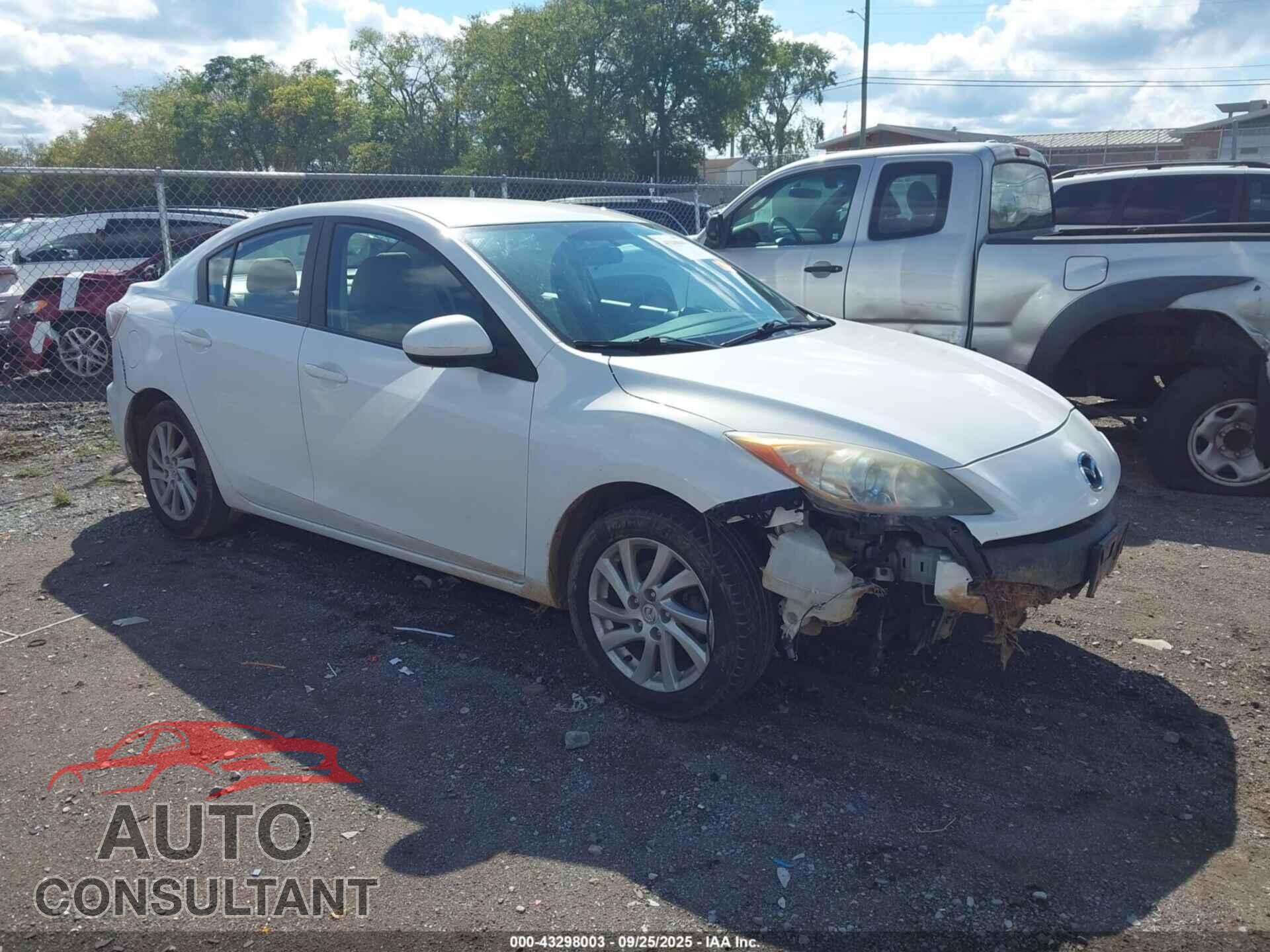 MAZDA MAZDA3 2012 - JM1BL1V75C1602693