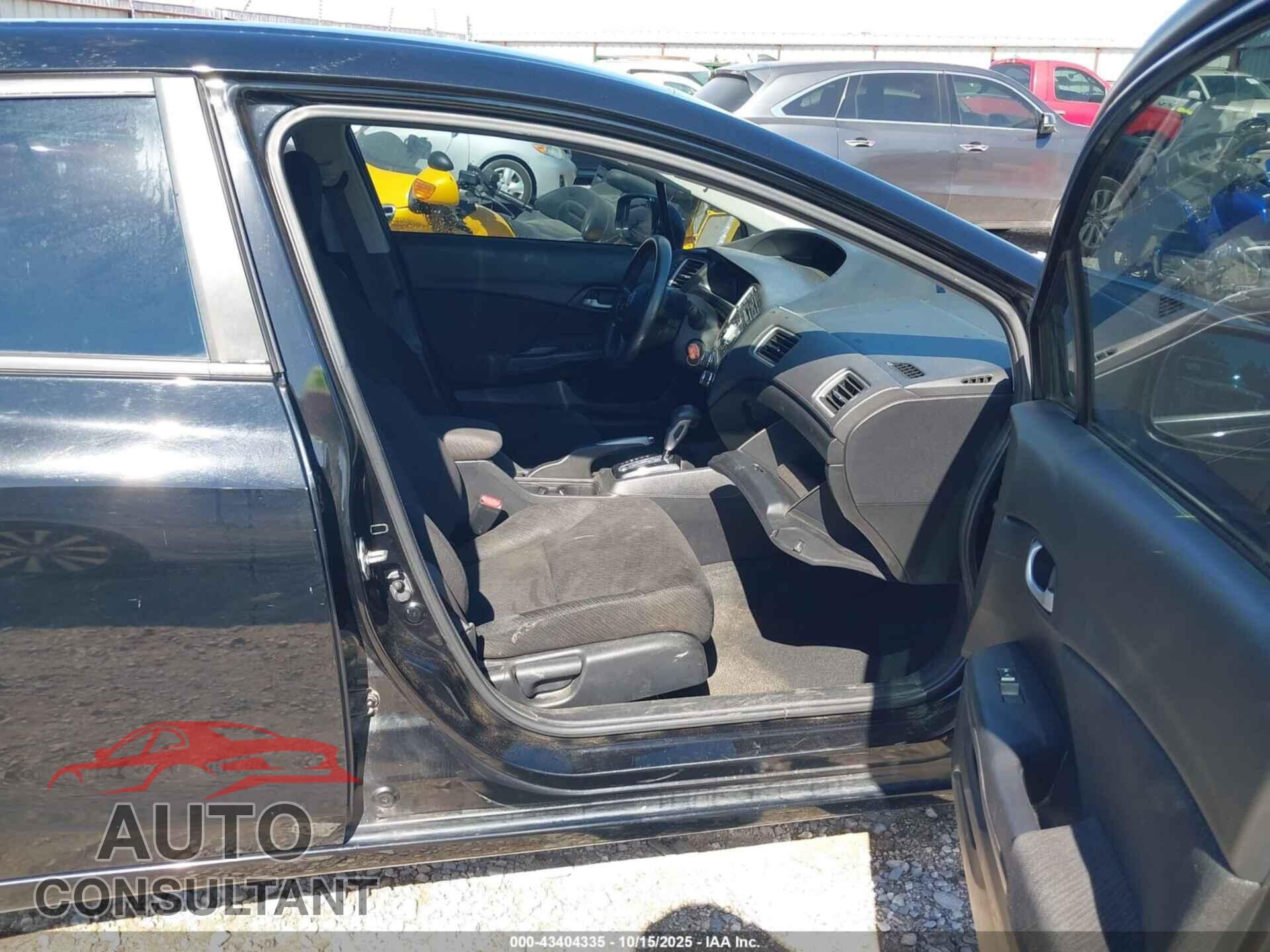 HONDA CIVIC 2013 - 2HGFB2F55DH581193
