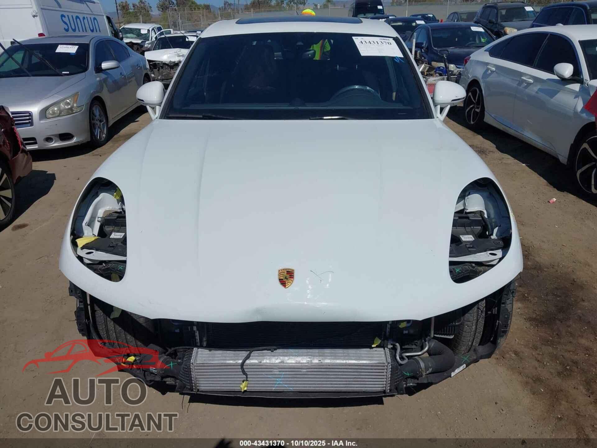 PORSCHE MACAN 2024 - WP1AA2A59RLB08716