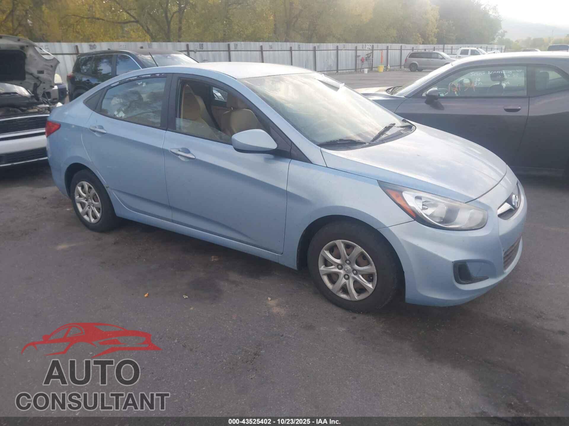 HYUNDAI ACCENT 2013 - KMHCT4AE2DU500077