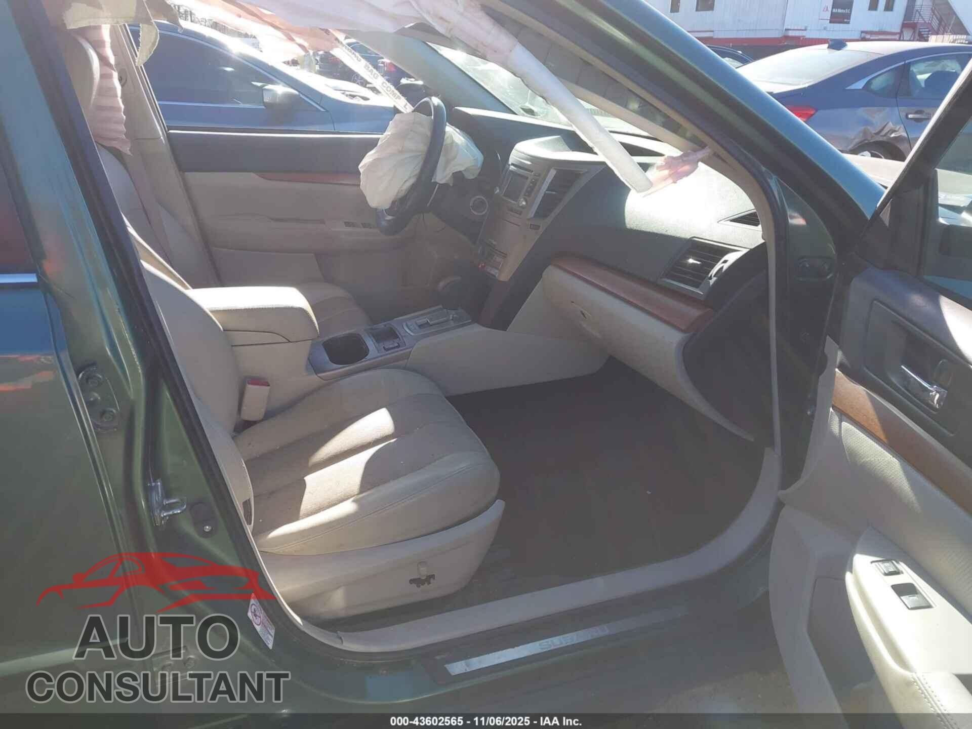 SUBARU OUTBACK 2014 - 4S4BRBLC5E3317502