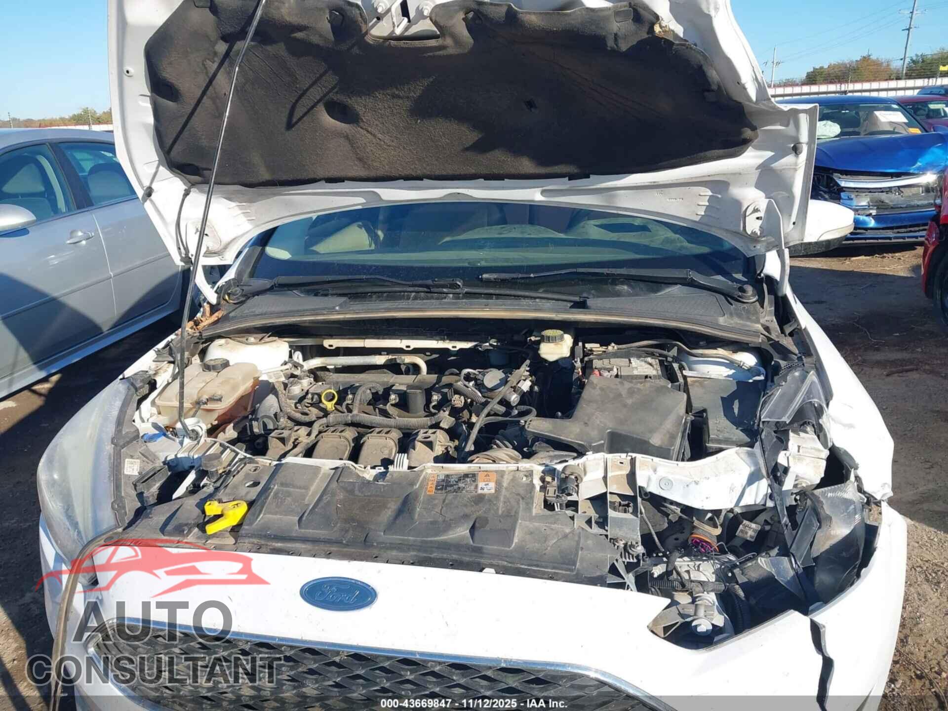 FORD FOCUS 2017 - 1FADP3F23HL266815