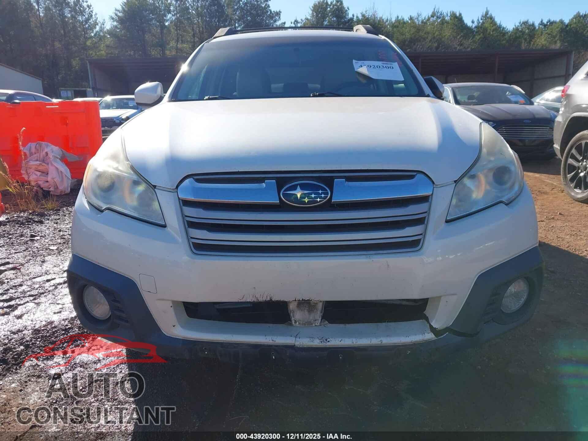 SUBARU OUTBACK 2014 - 4S4BRCMC8E3308555