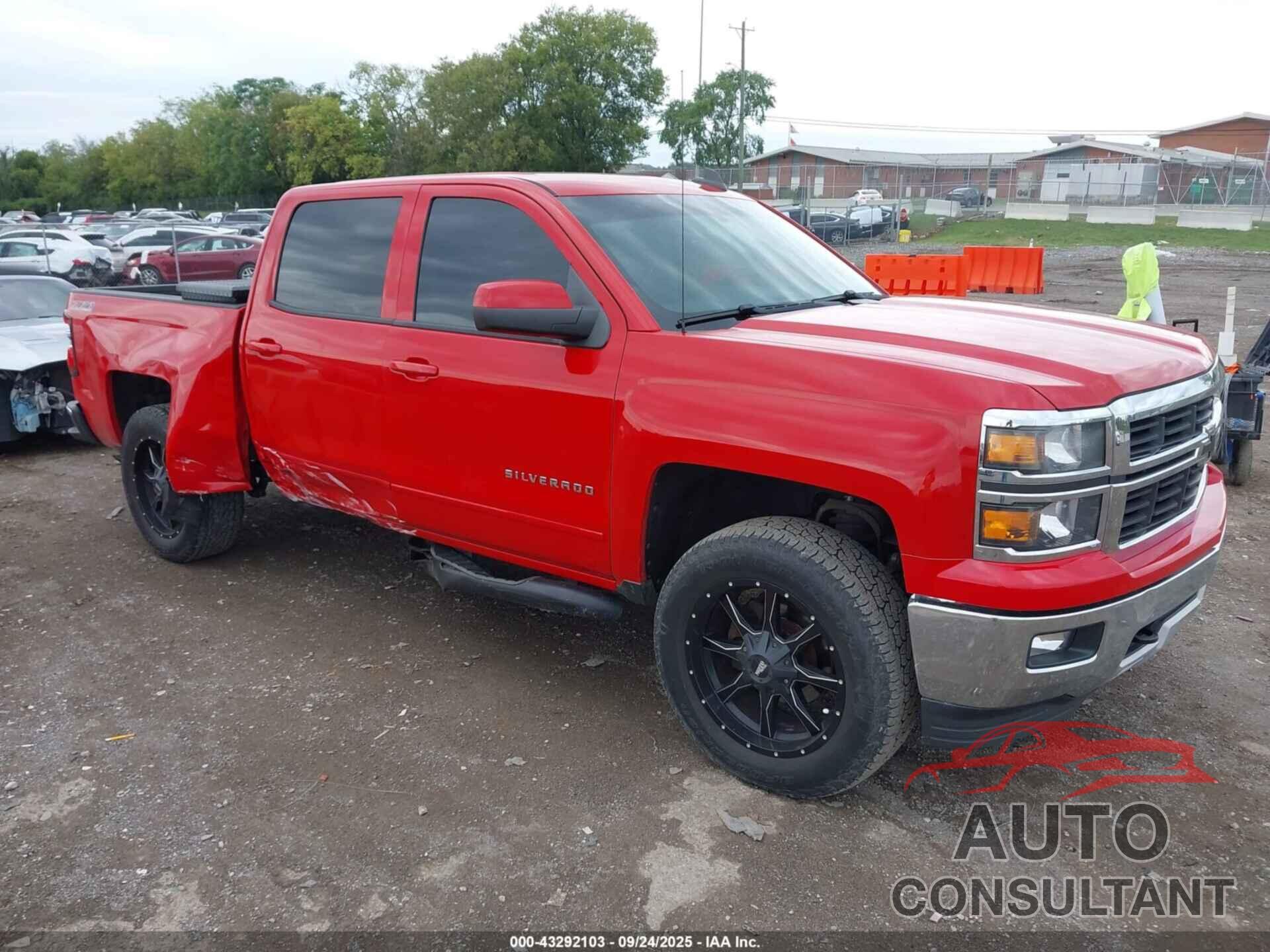 CHEVROLET SILVERADO 1500 2015 - 3GCUKREC2FG452524