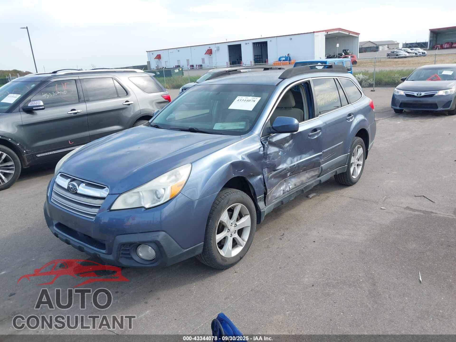 SUBARU OUTBACK 2013 - 4S4BRBCC8D3208028