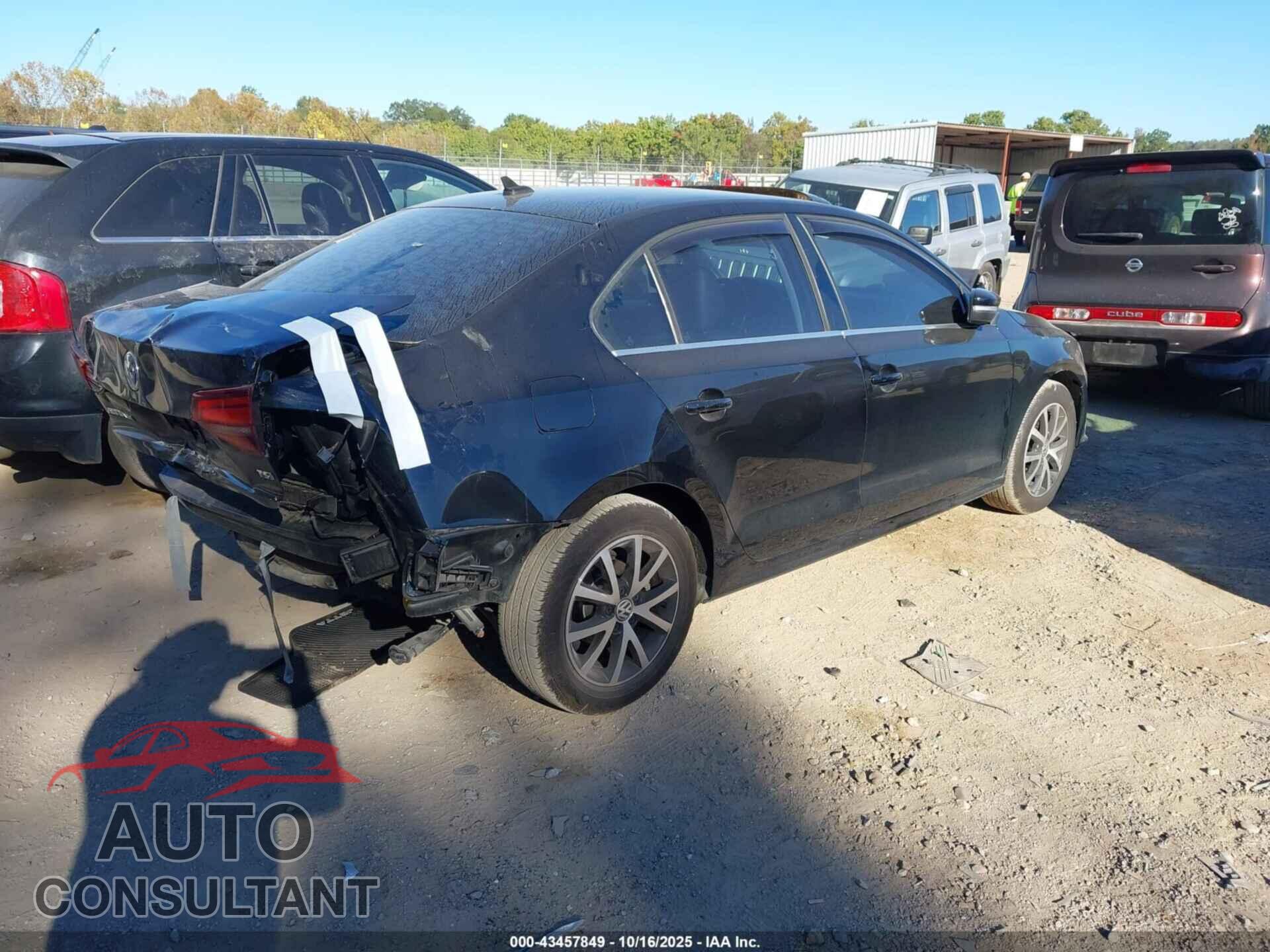 VOLKSWAGEN JETTA 2017 - 3VWDB7AJ2HM200704