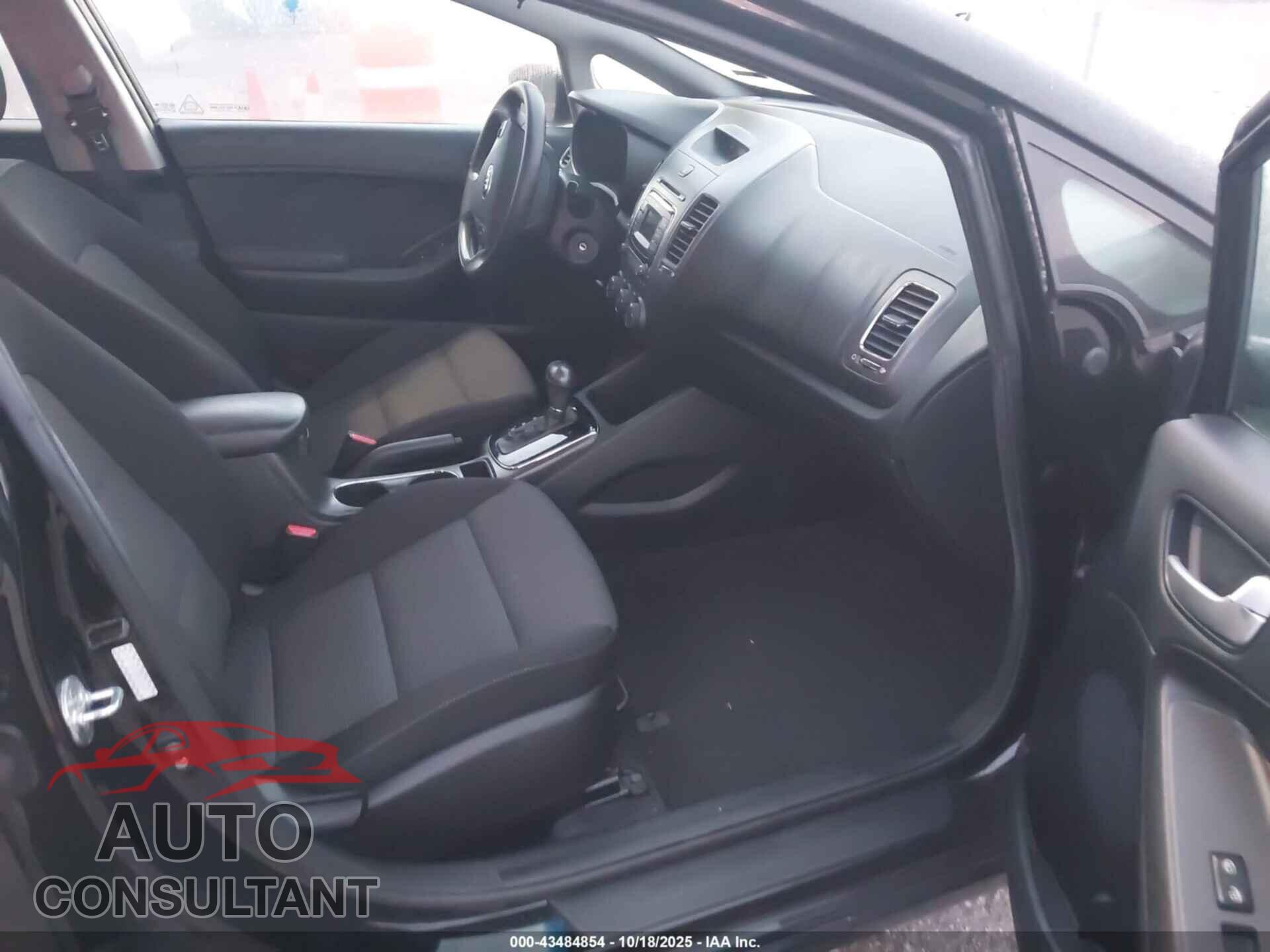 KIA FORTE 2017 - 3KPFK4A7XHE030360