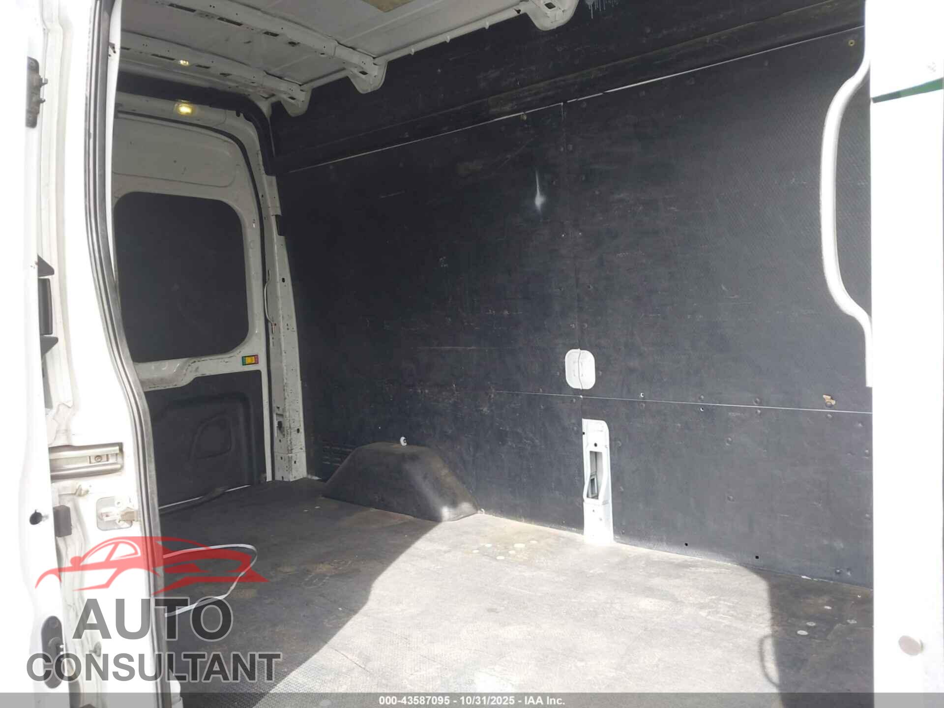 FORD TRANSIT-350 2017 - 1FTBW2XMXHKA01314