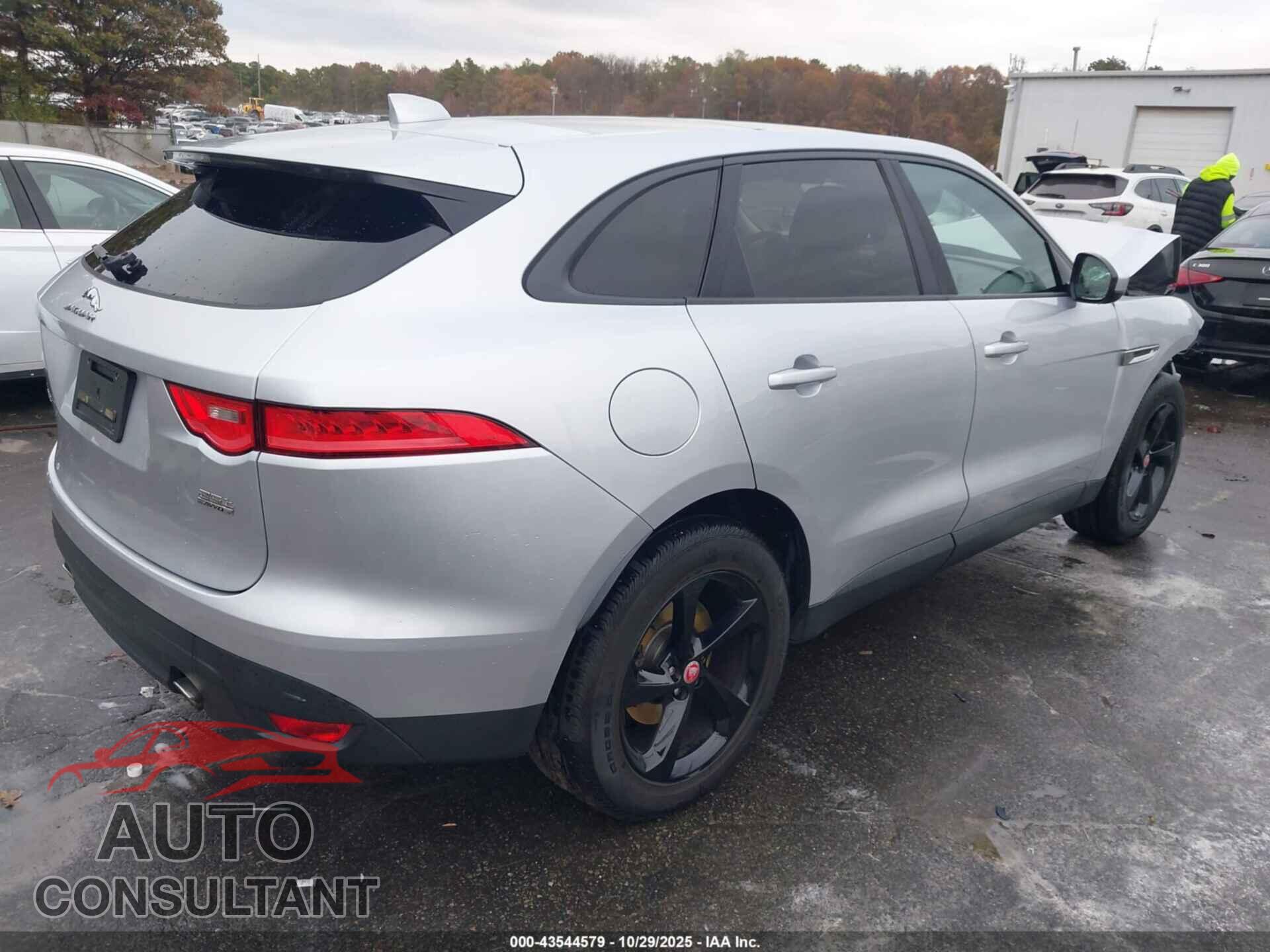 JAGUAR F-PACE 2018 - SADCJ2FX3JA248995