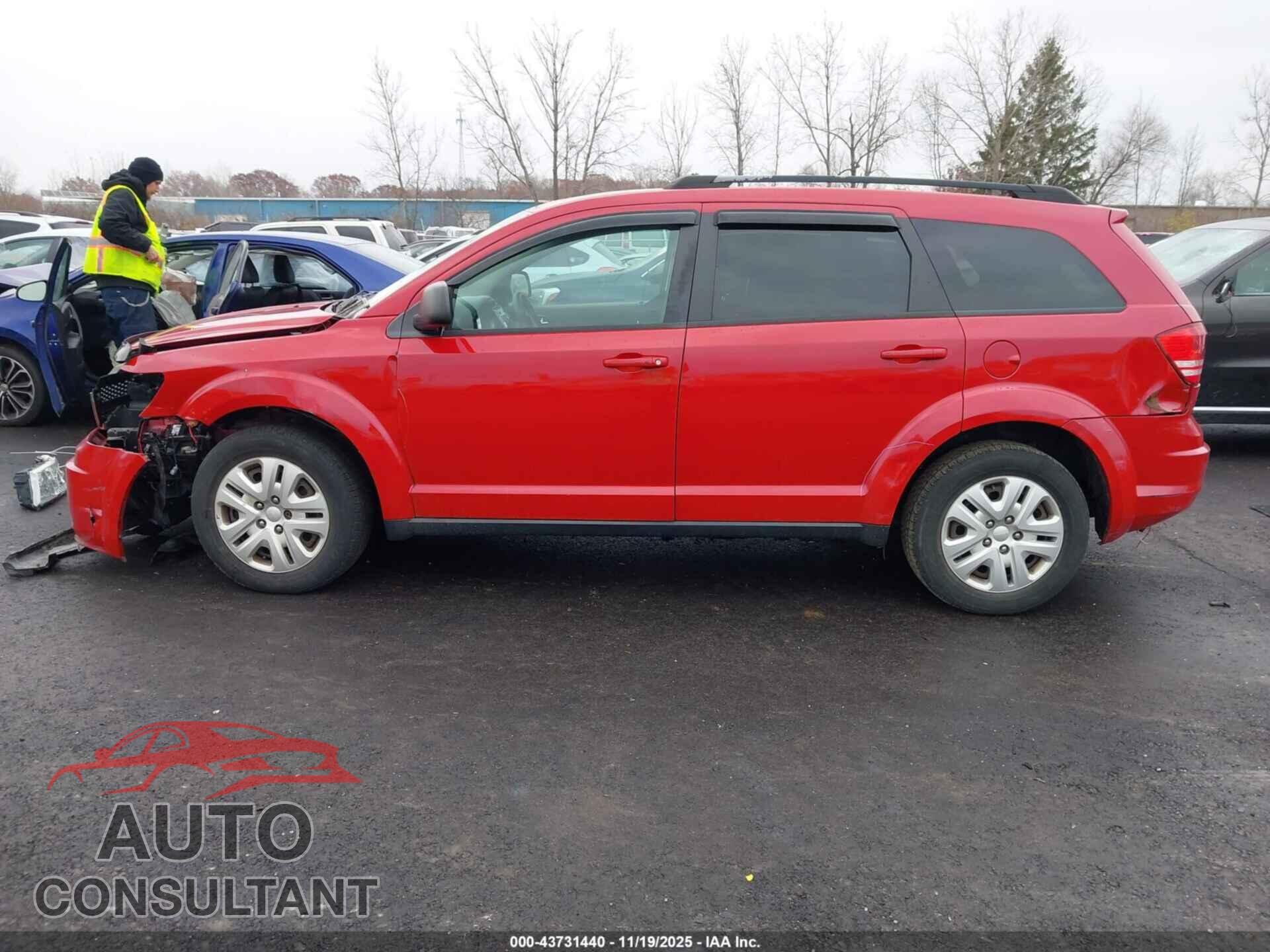 DODGE JOURNEY 2017 - 3C4PDCAB4HT581246