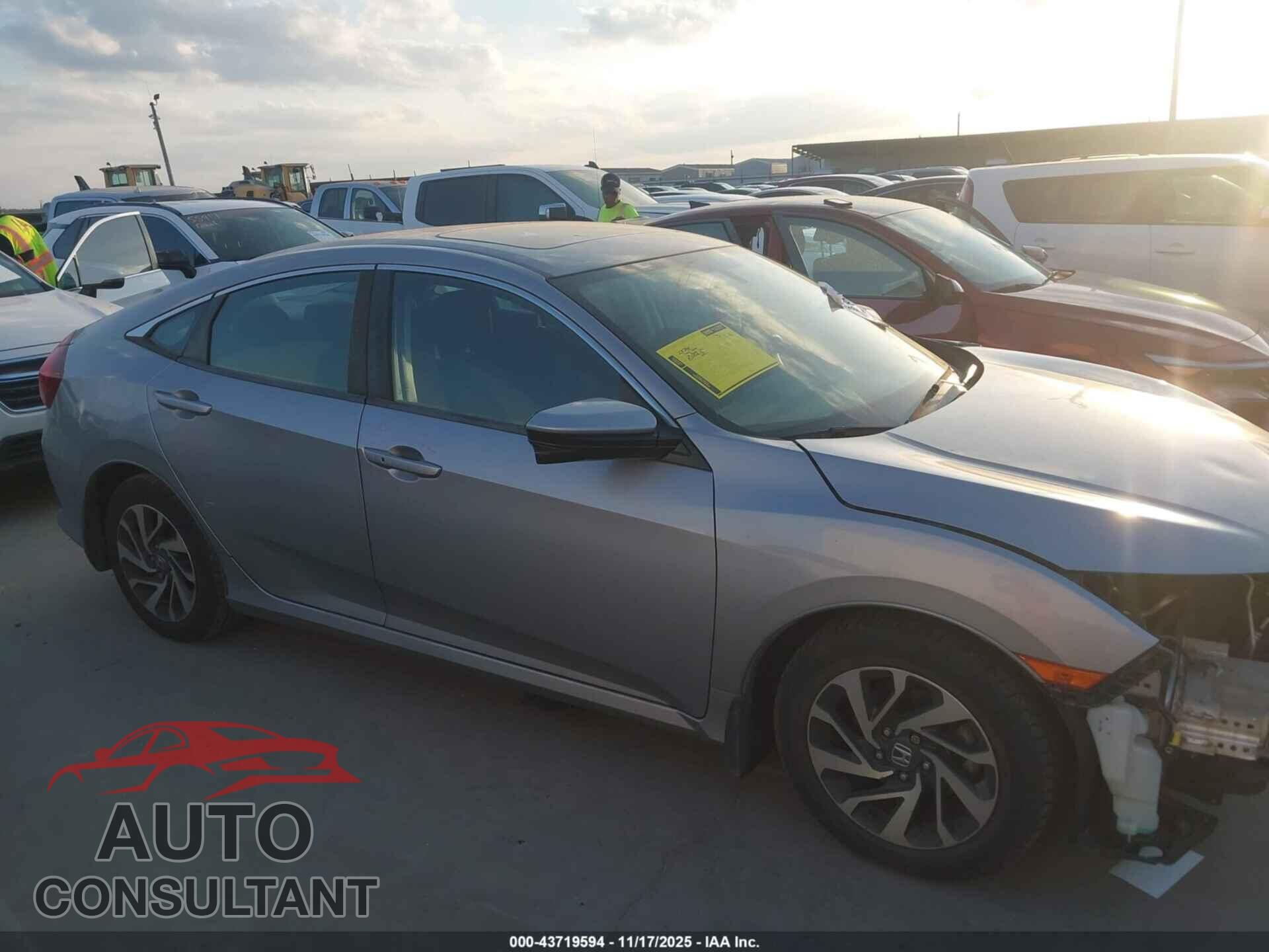 HONDA CIVIC 2016 - 2HGFC2F78GH563886