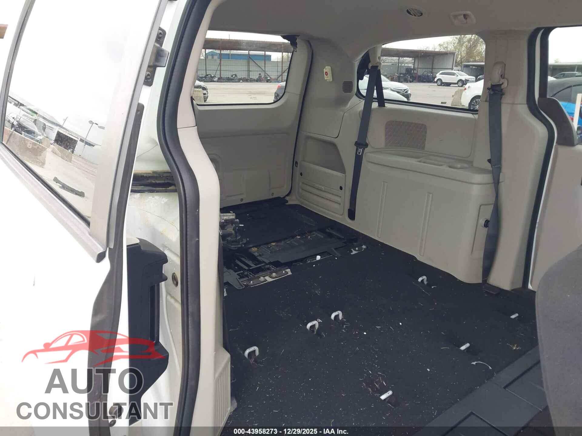 DODGE GRAND CARAVAN 2016 - 2C4RDGBG0GR322801