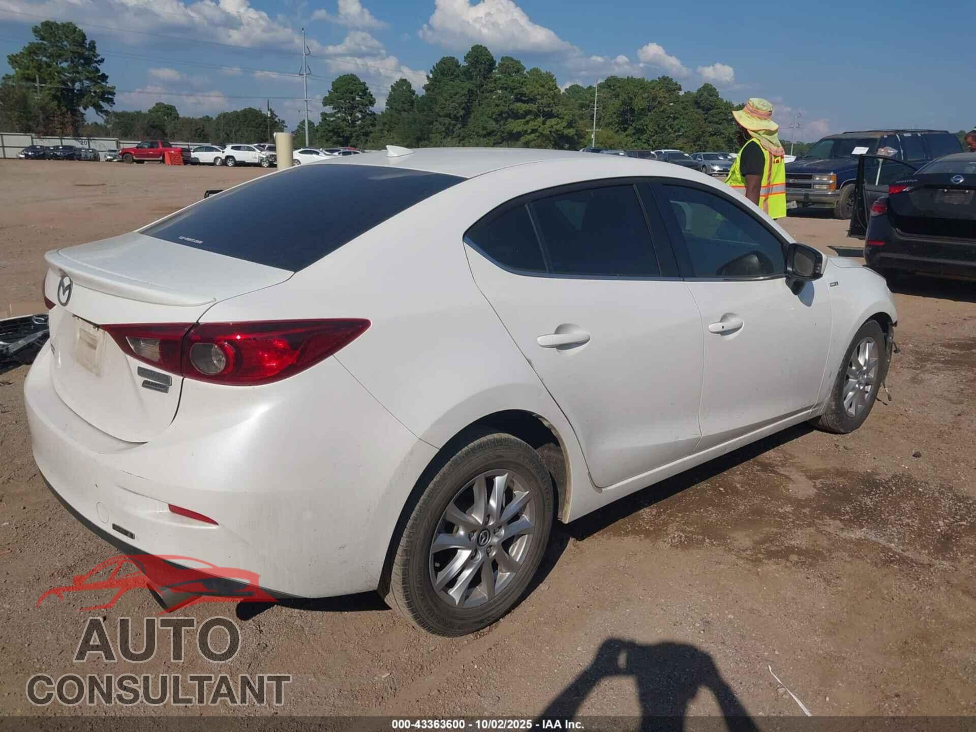 MAZDA MAZDA3 2014 - JM1BM1V34E1142276