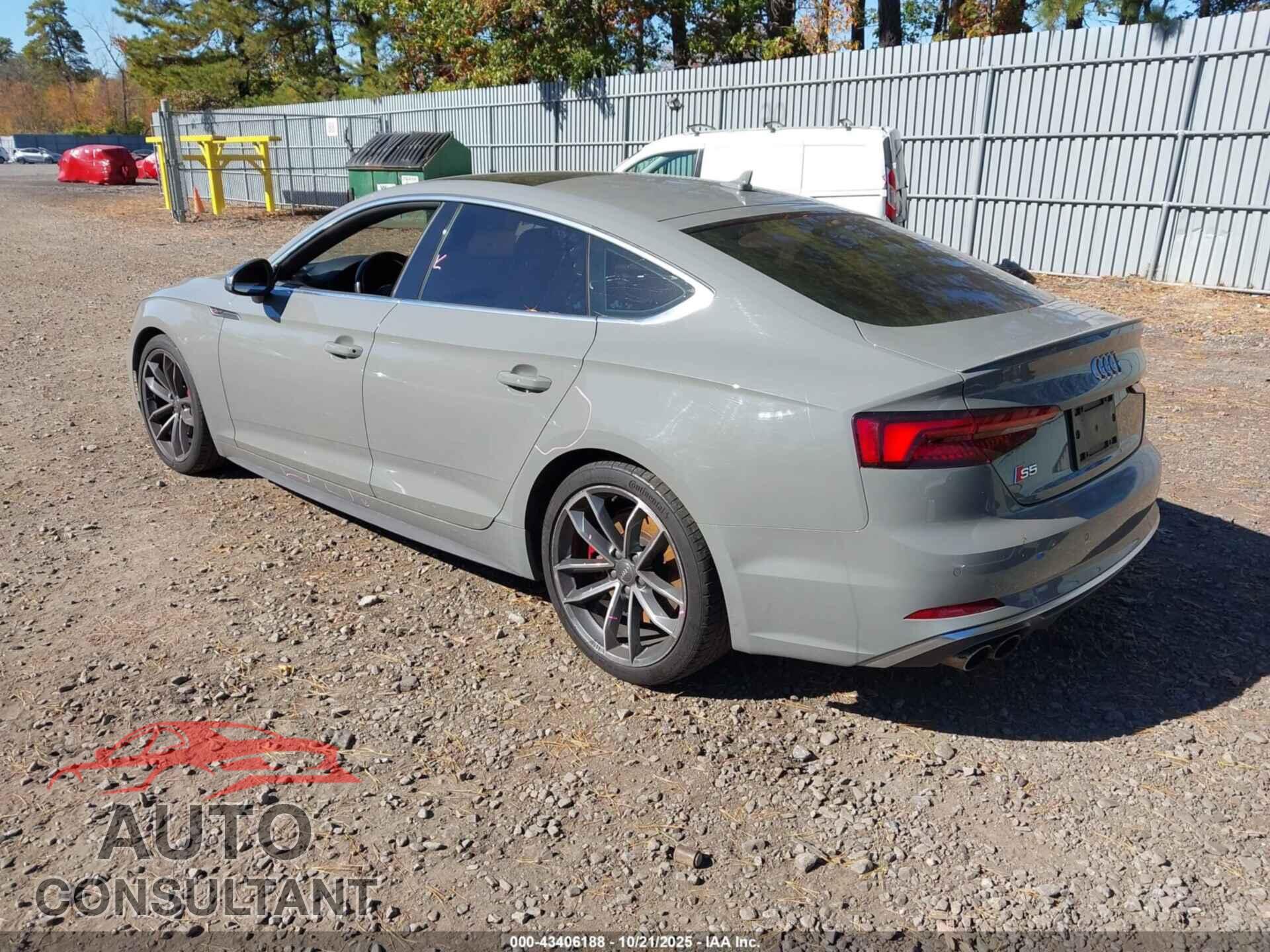 AUDI S5 2019 - WAUB4CF50KA076913
