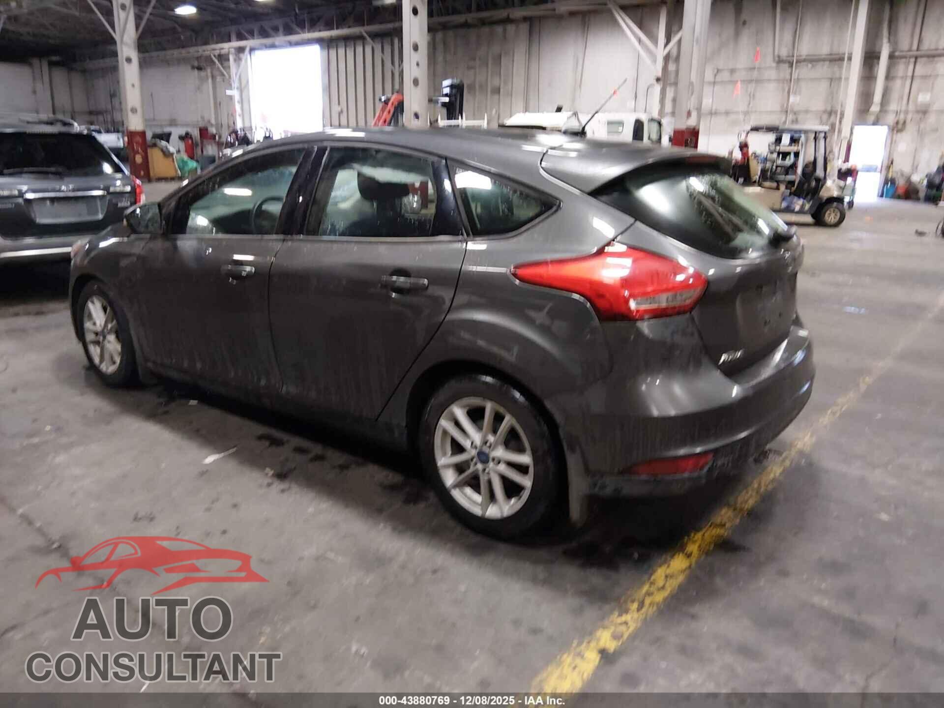FORD FOCUS 2016 - 1FADP3K22GL227458