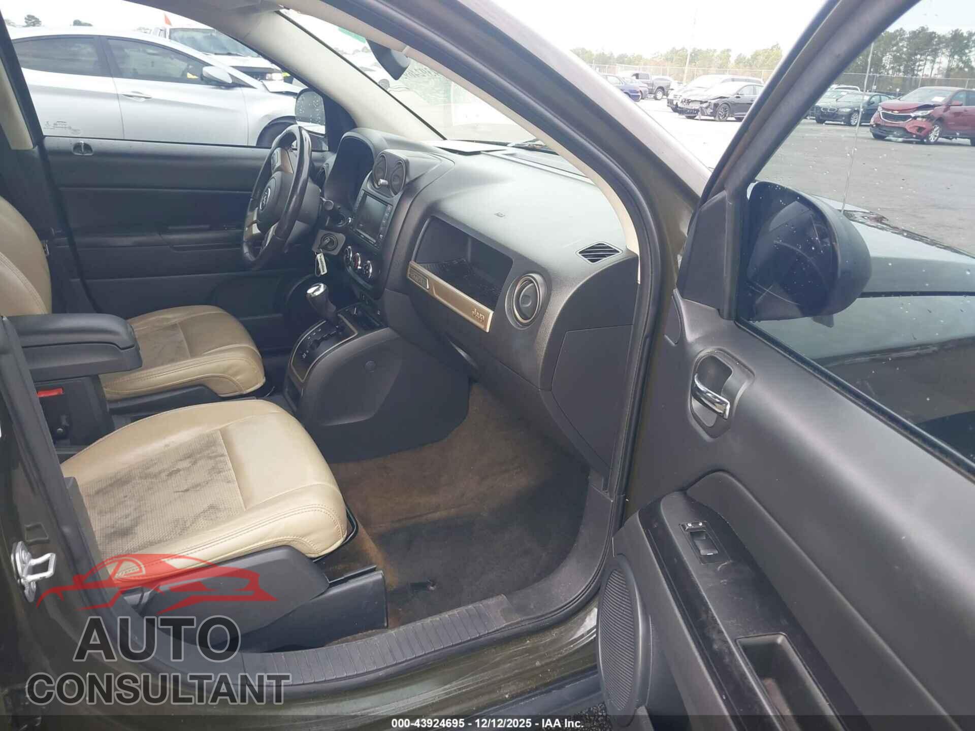 JEEP COMPASS 2017 - 1C4NJCBB6HD103074