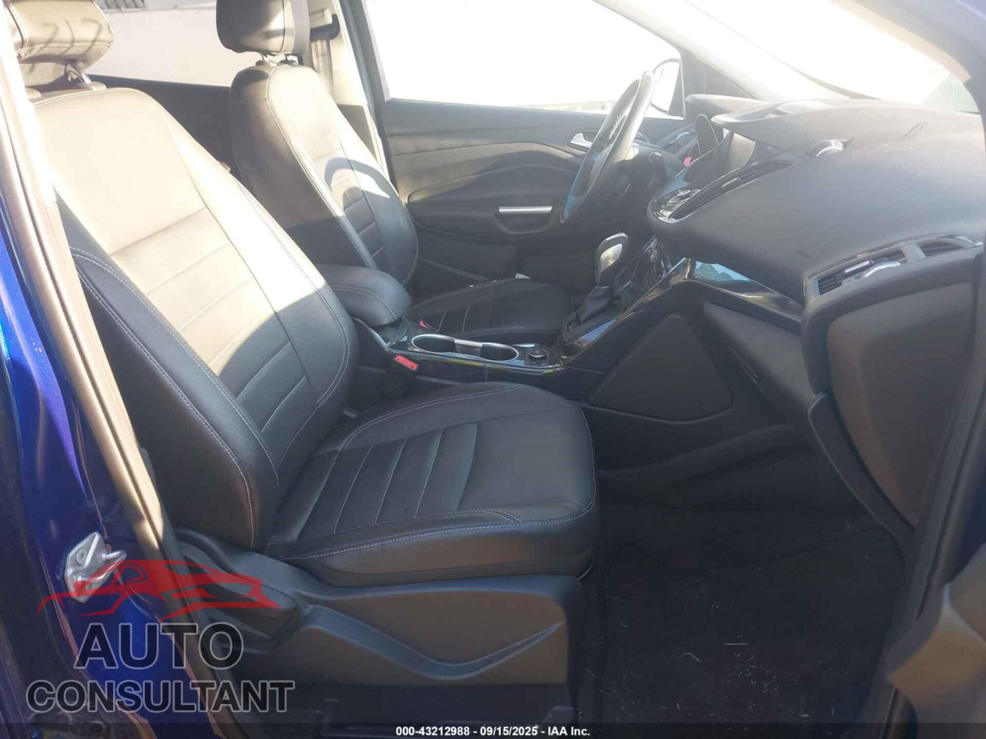 FORD ESCAPE 2014 - 1FMCU9J91EUC19192
