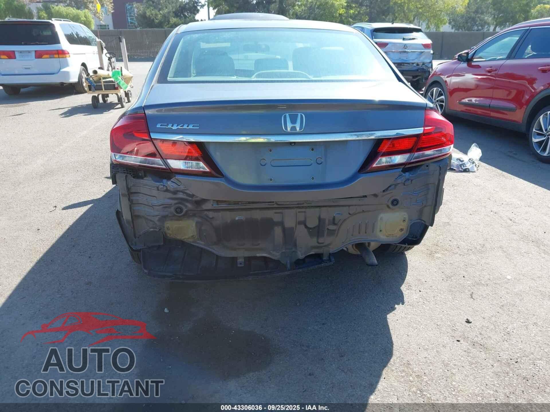 HONDA CIVIC 2015 - 2HGFB2F57FH560865