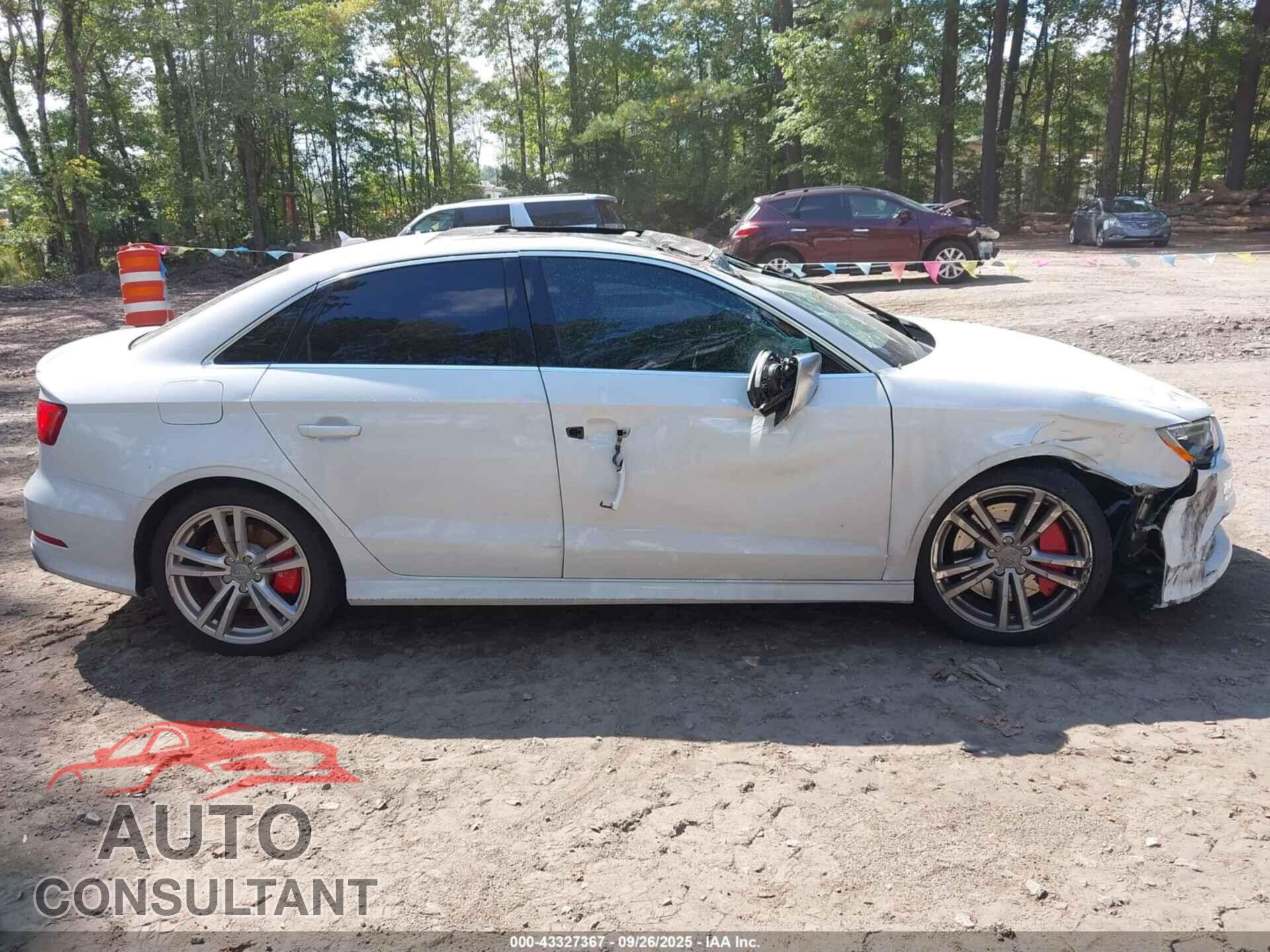 AUDI S3 2015 - WAUBFGFF0F1037335