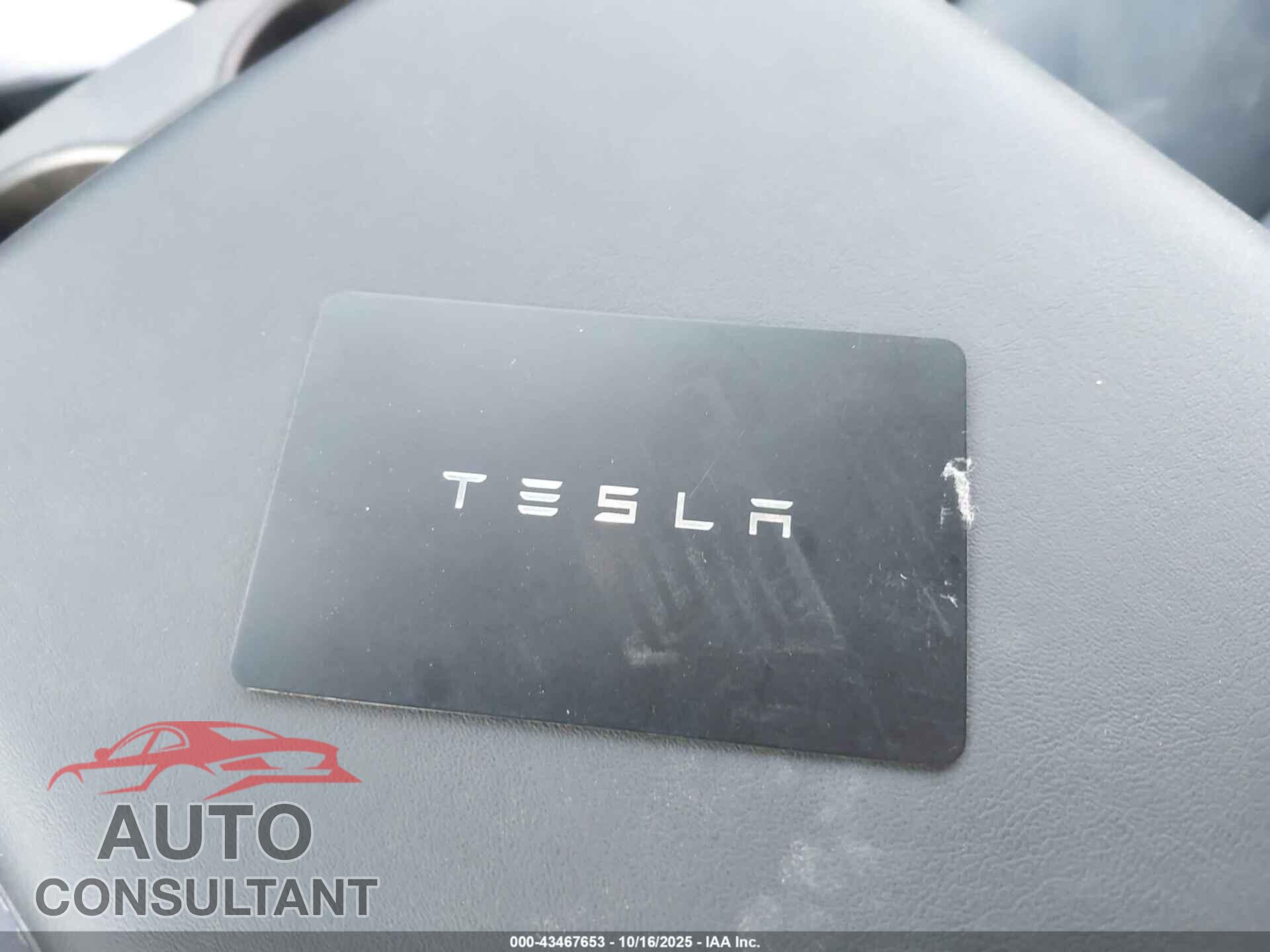 TESLA MODEL 3 2023 - 5YJ3E1EA1PF673669