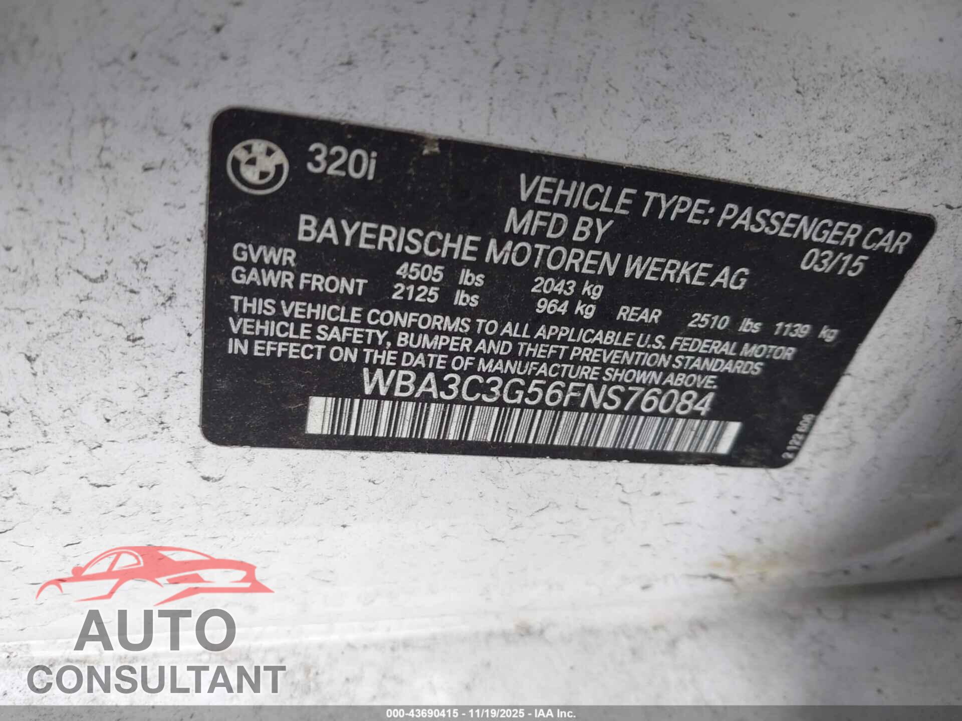 BMW 320I 2015 - WBA3C3G56FNS76084