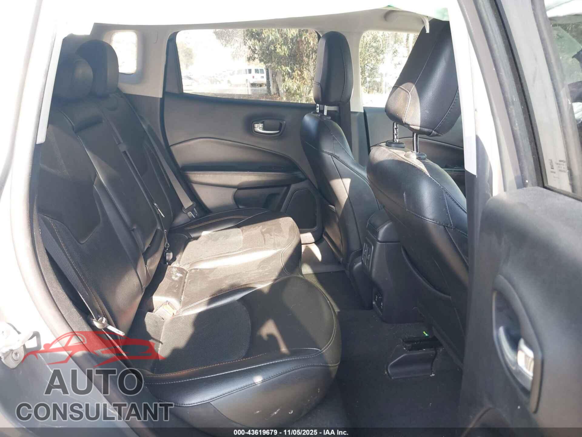 JEEP COMPASS 2020 - 3C4NJCCB0LT211515