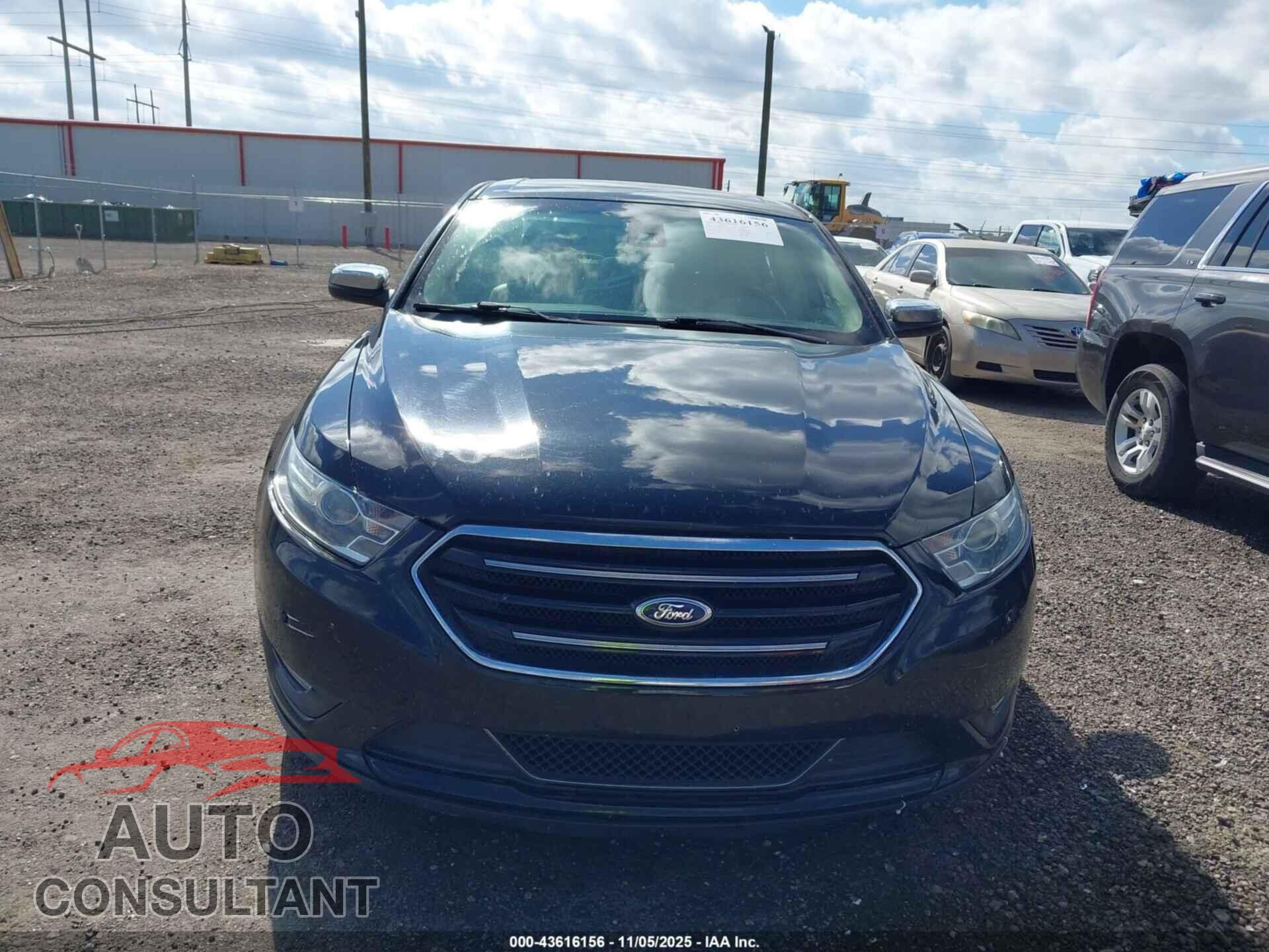FORD TAURUS 2014 - 1FAHP2F94EG114751