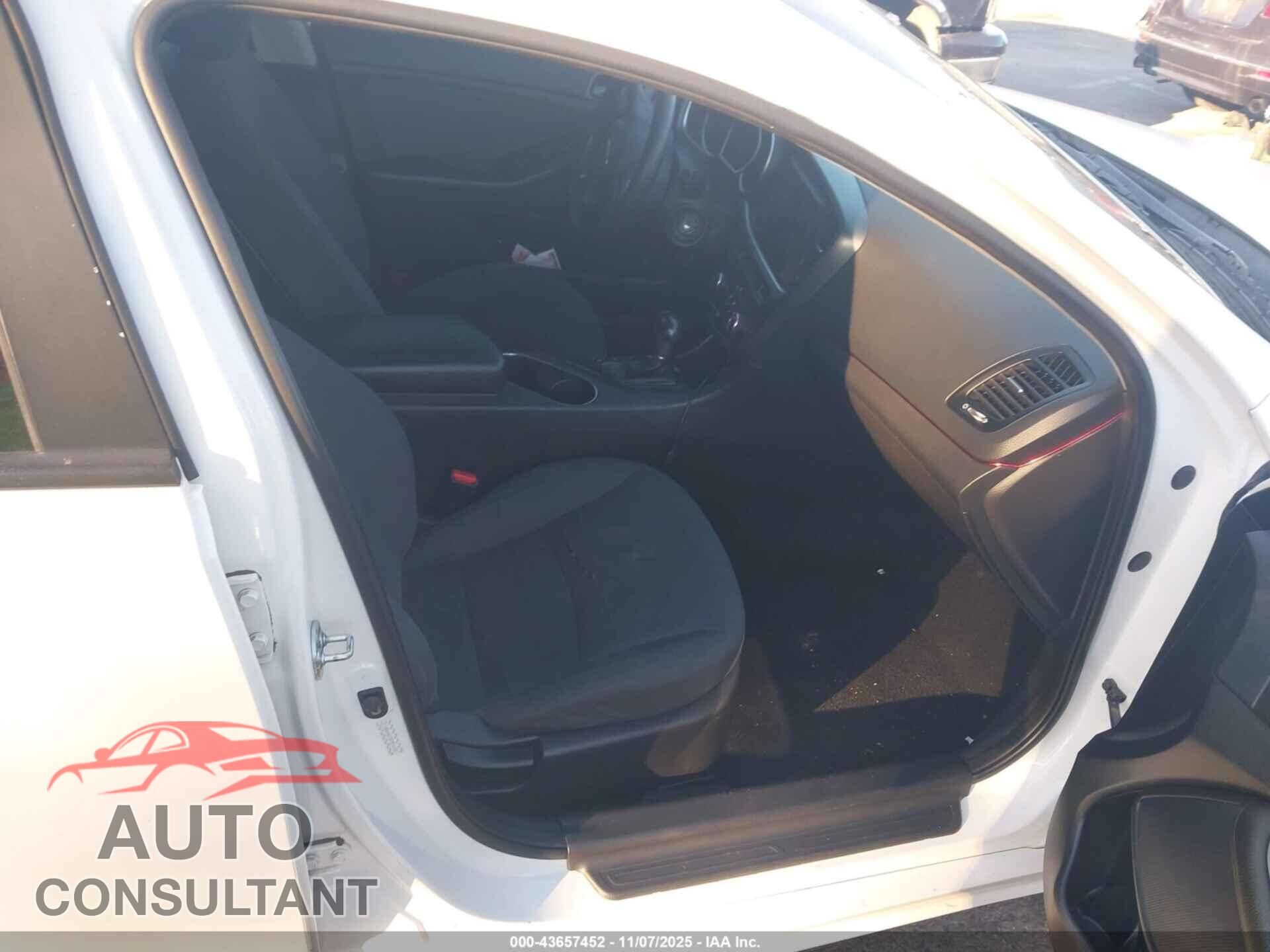 KIA OPTIMA 2015 - KNAGM4A70F5574788