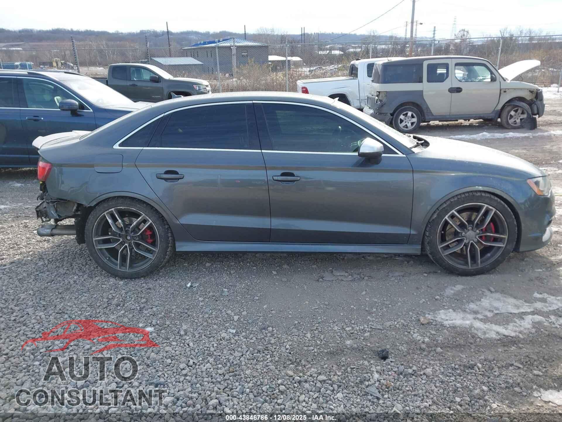 AUDI S3 2015 - WAUBFGFF1F1052944