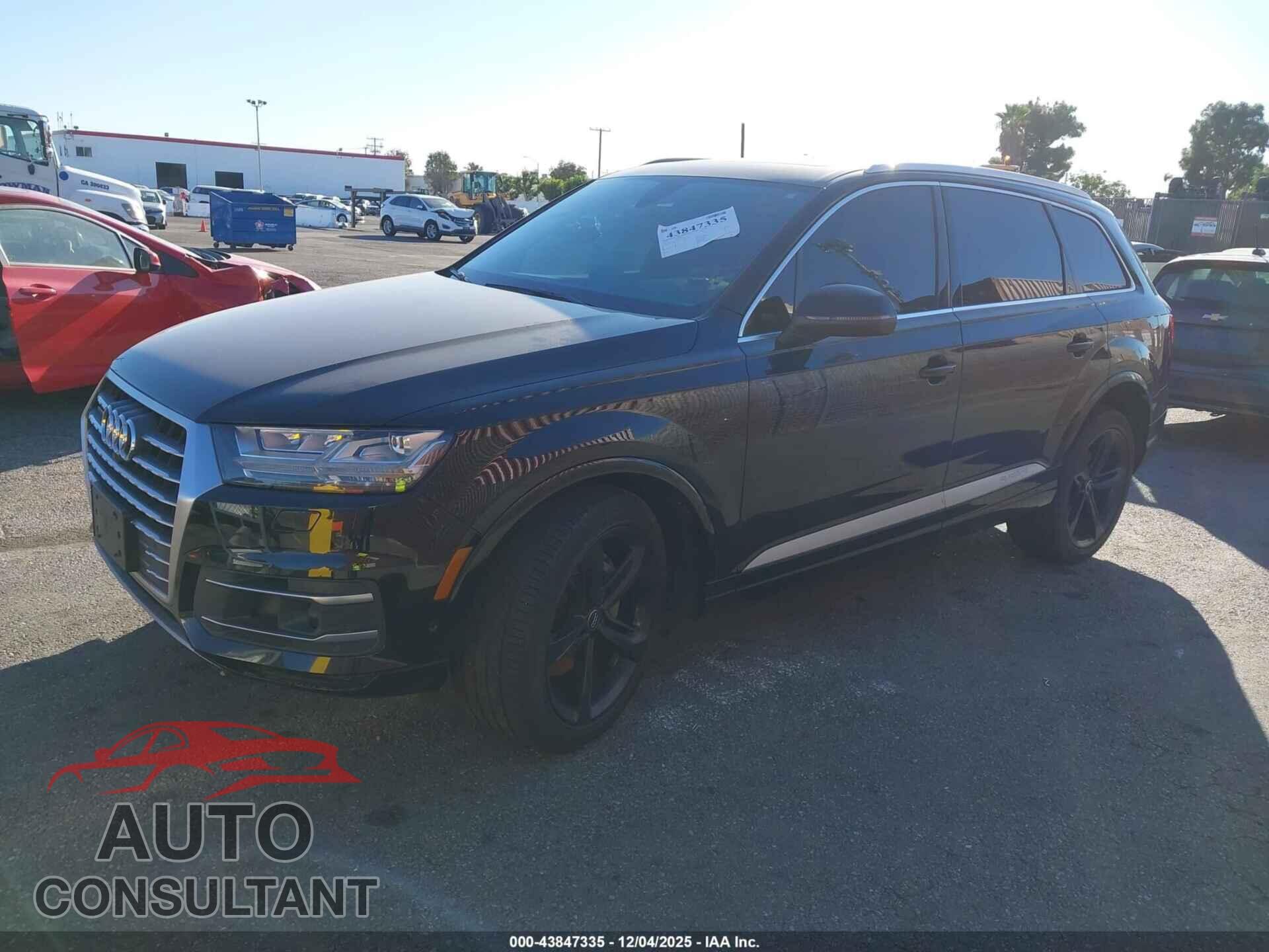 AUDI Q7 2019 - WA1VAAF76KD000748