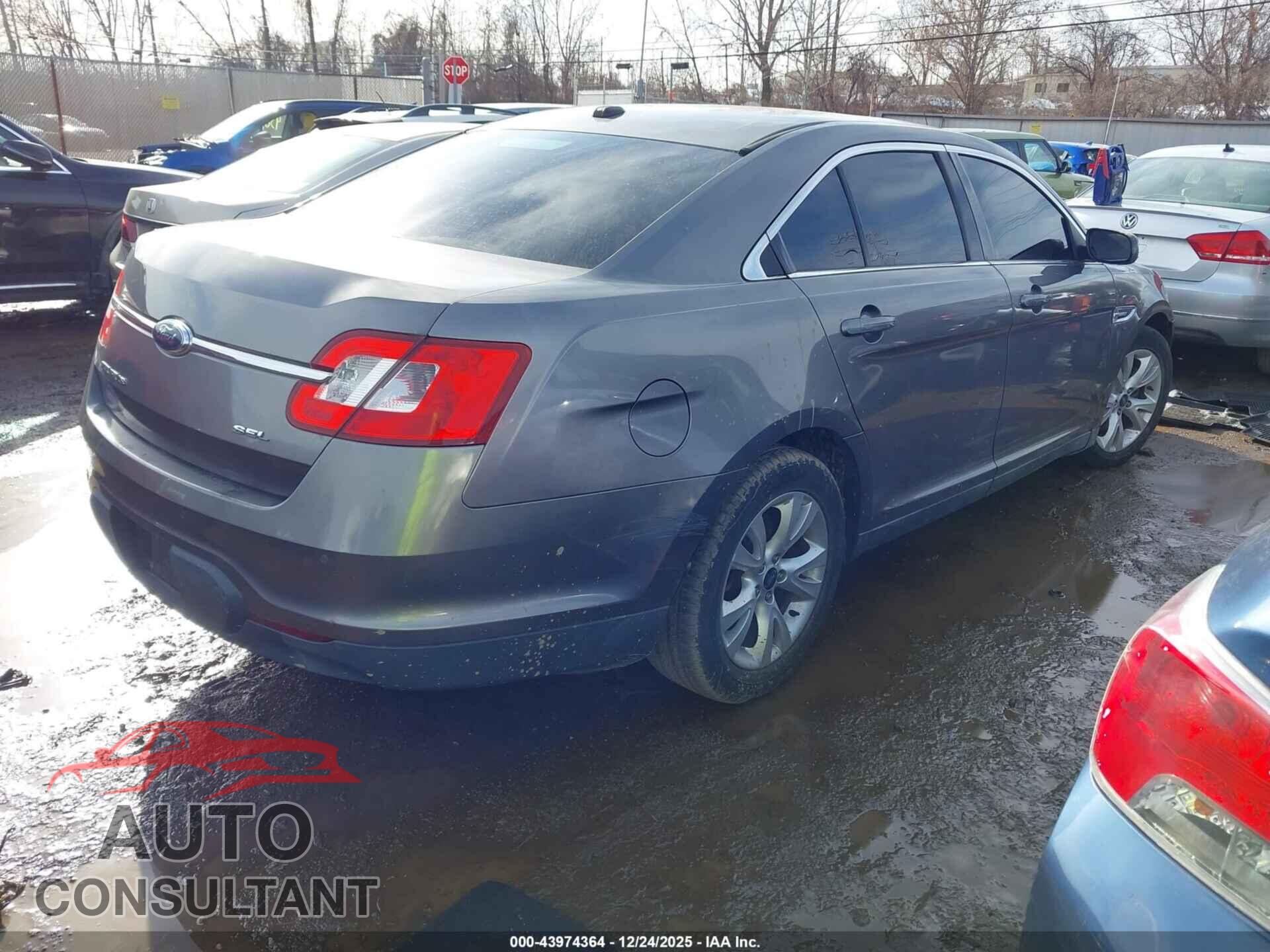 FORD TAURUS 2011 - 1FAHP2EW1BG188972