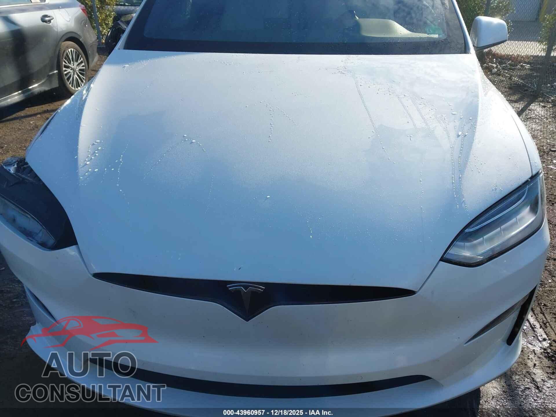 TESLA MODEL X 2023 - 7SAXCDE52PF370365