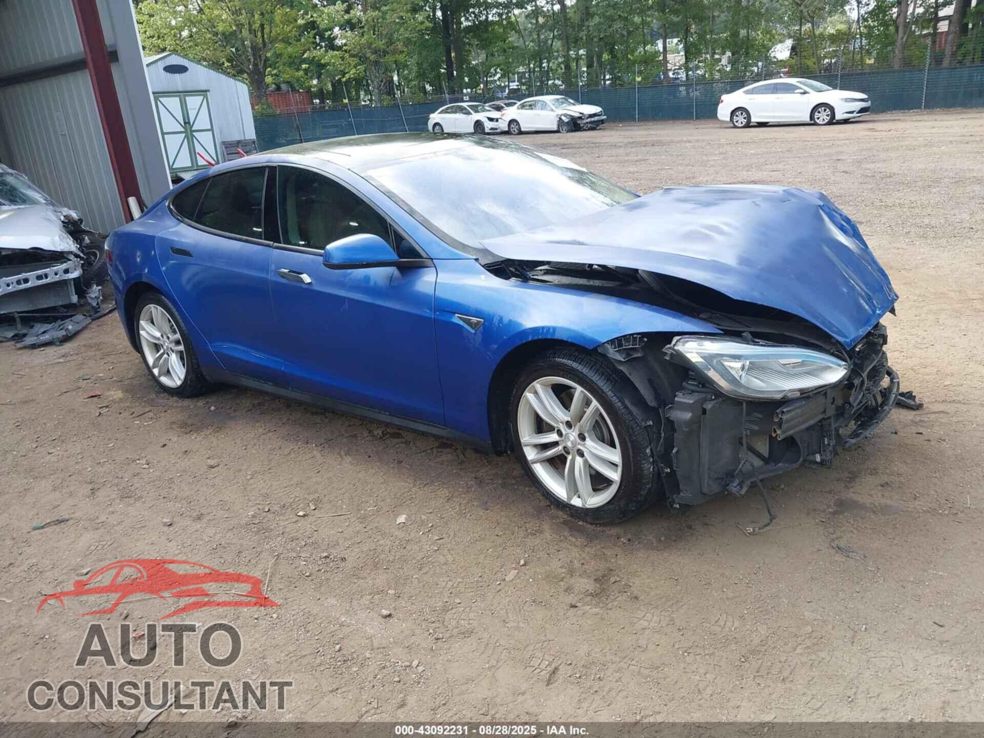 TESLA MODEL S 2015 - 5YJSA1H29FF083519