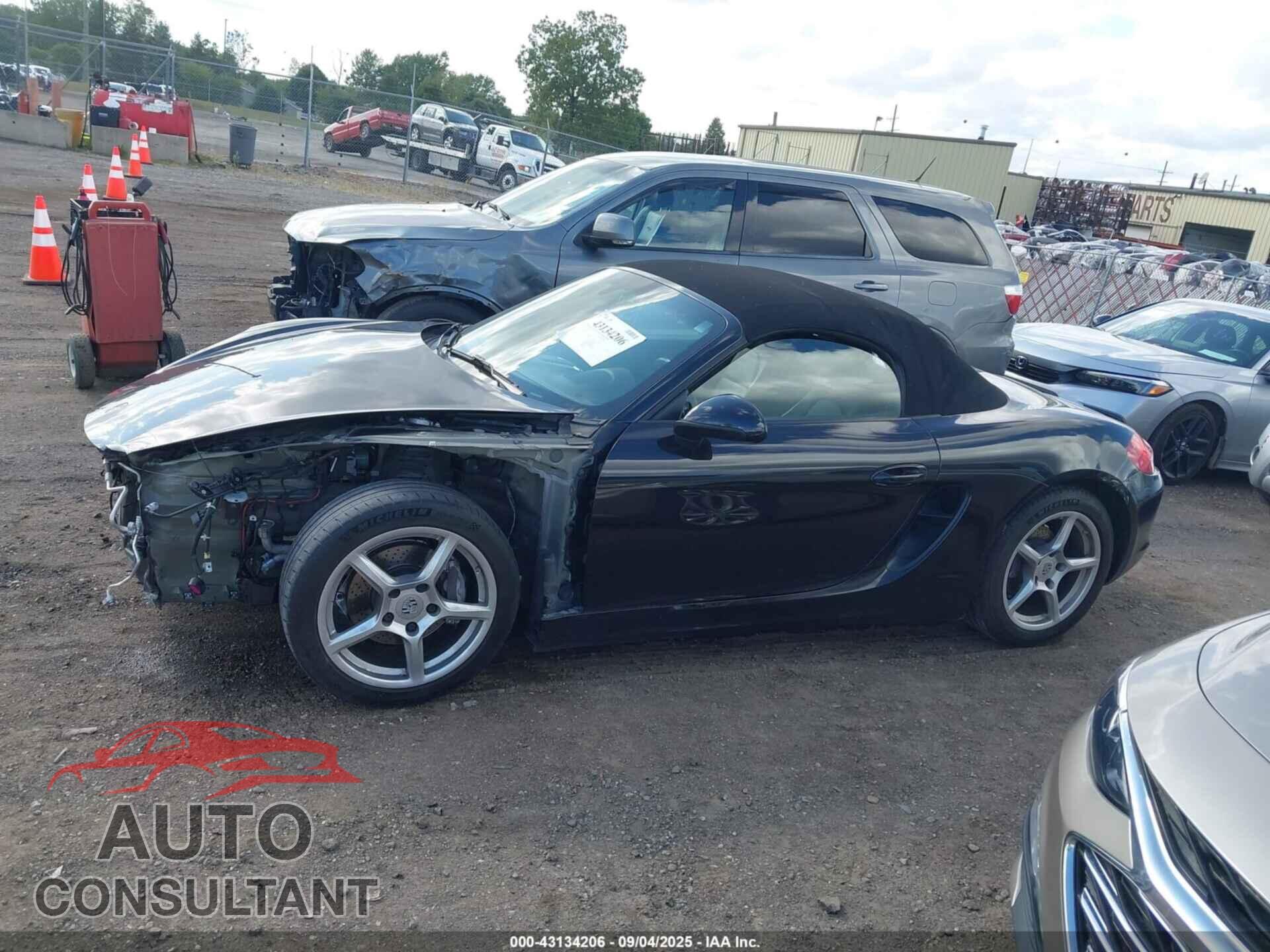 PORSCHE BOXSTER 2013 - WP0CA2A82DK112190