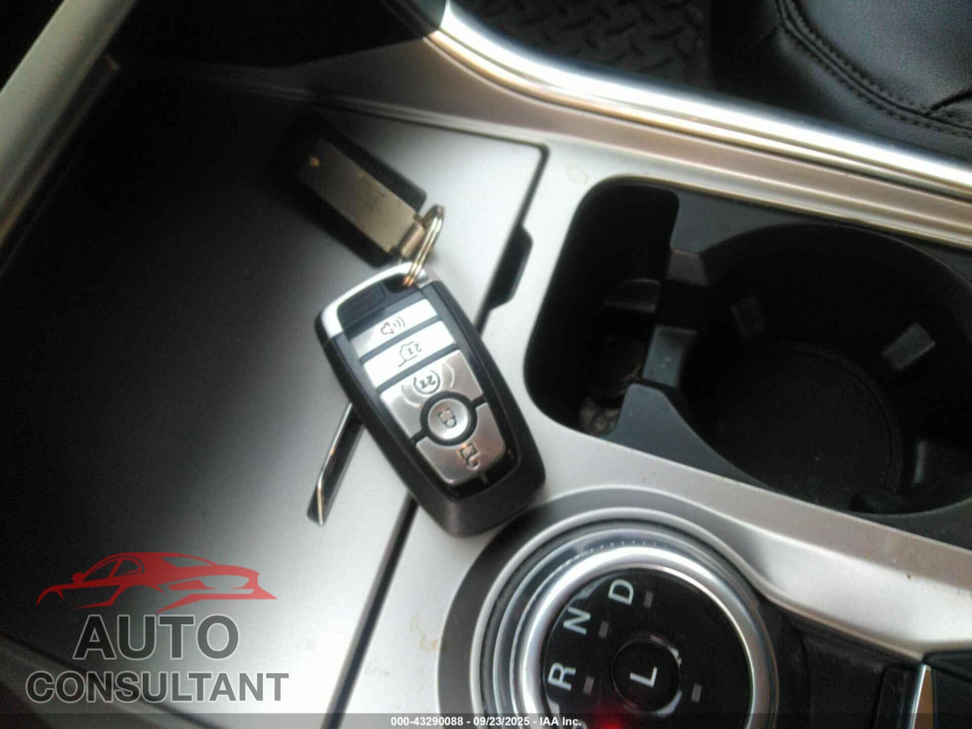 FORD EXPLORER 2021 - 1FMSK8DH1MGA10840