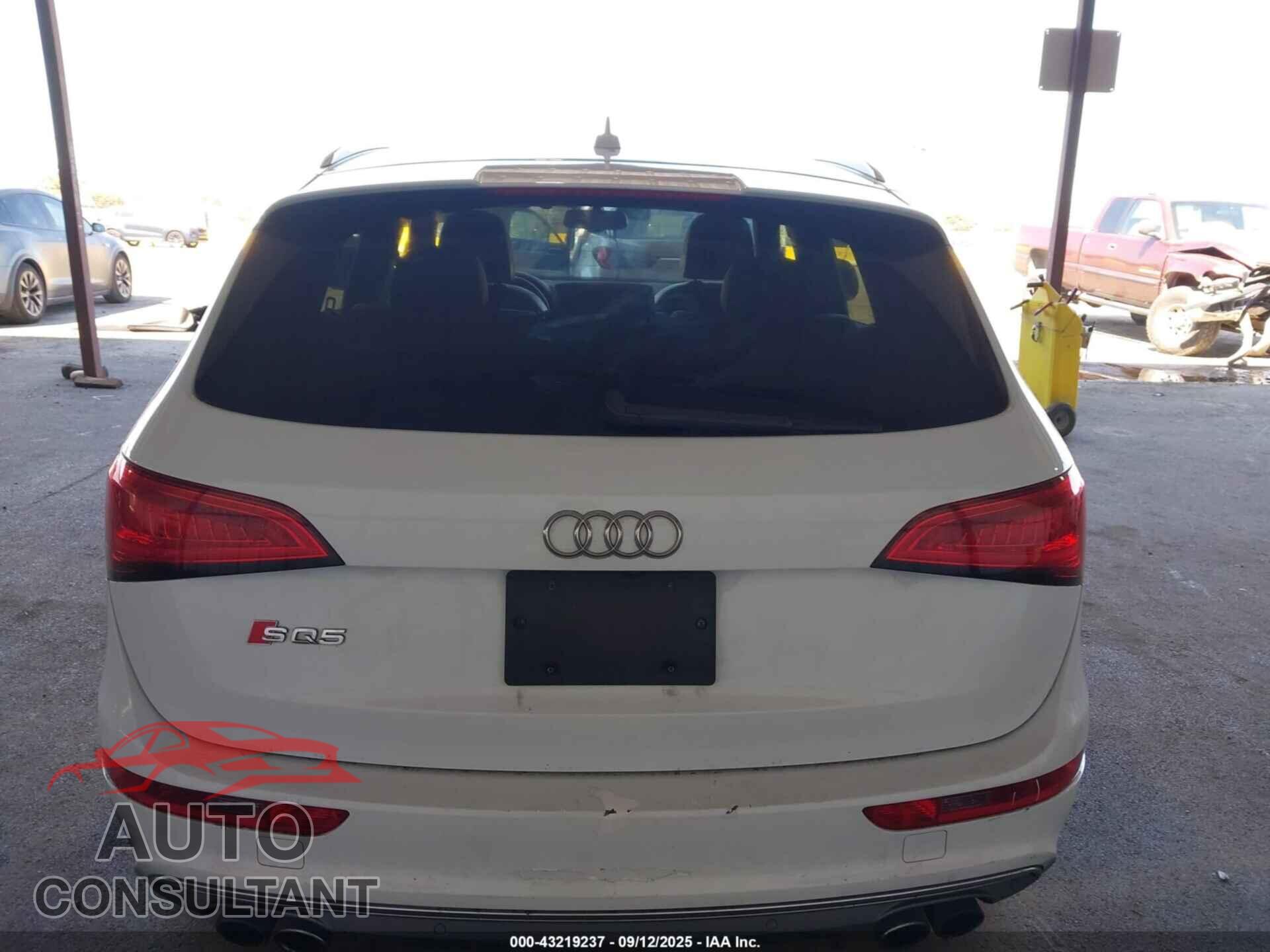 AUDI SQ5 2015 - WA1CGAFP7FA145262