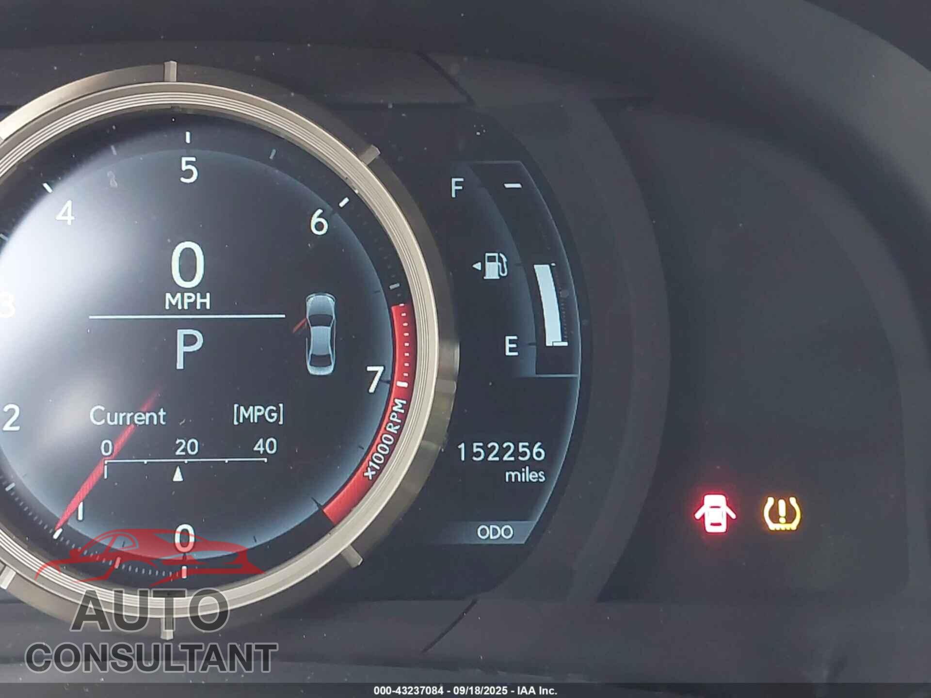 LEXUS IS 350 2014 - JTHBE1D20E5005882
