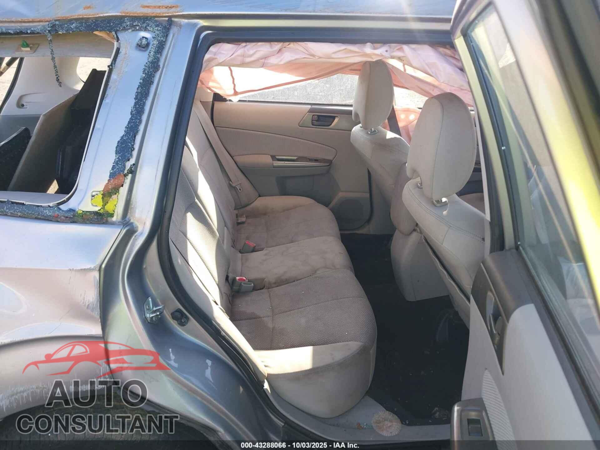SUBARU FORESTER 2011 - JF2SHBBC0BG719765