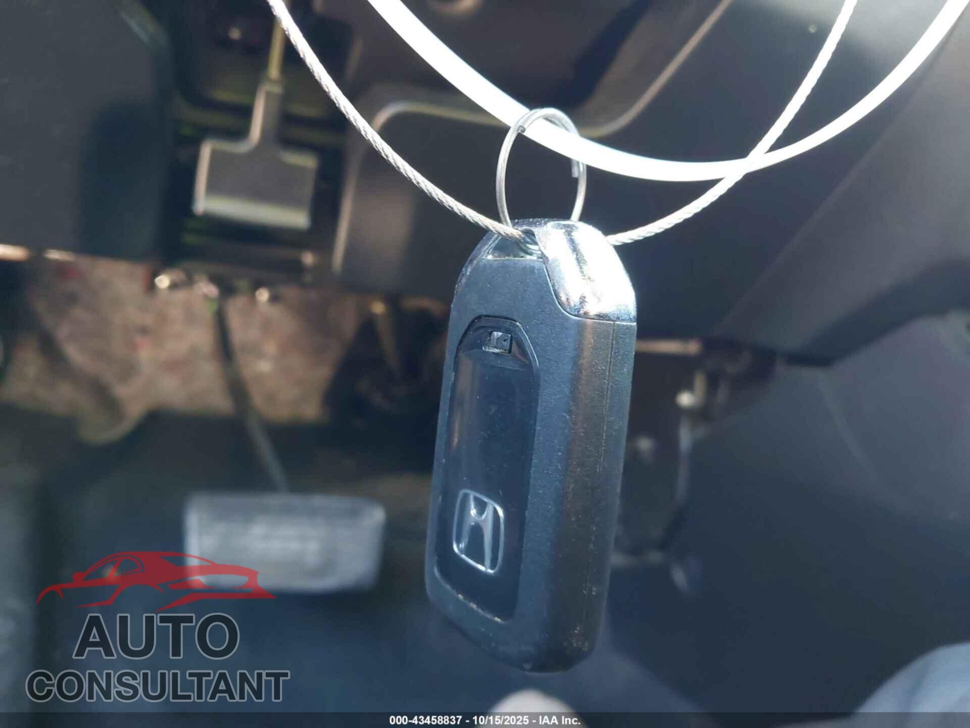 HONDA CIVIC 2015 - 19XFB2F80FE010833
