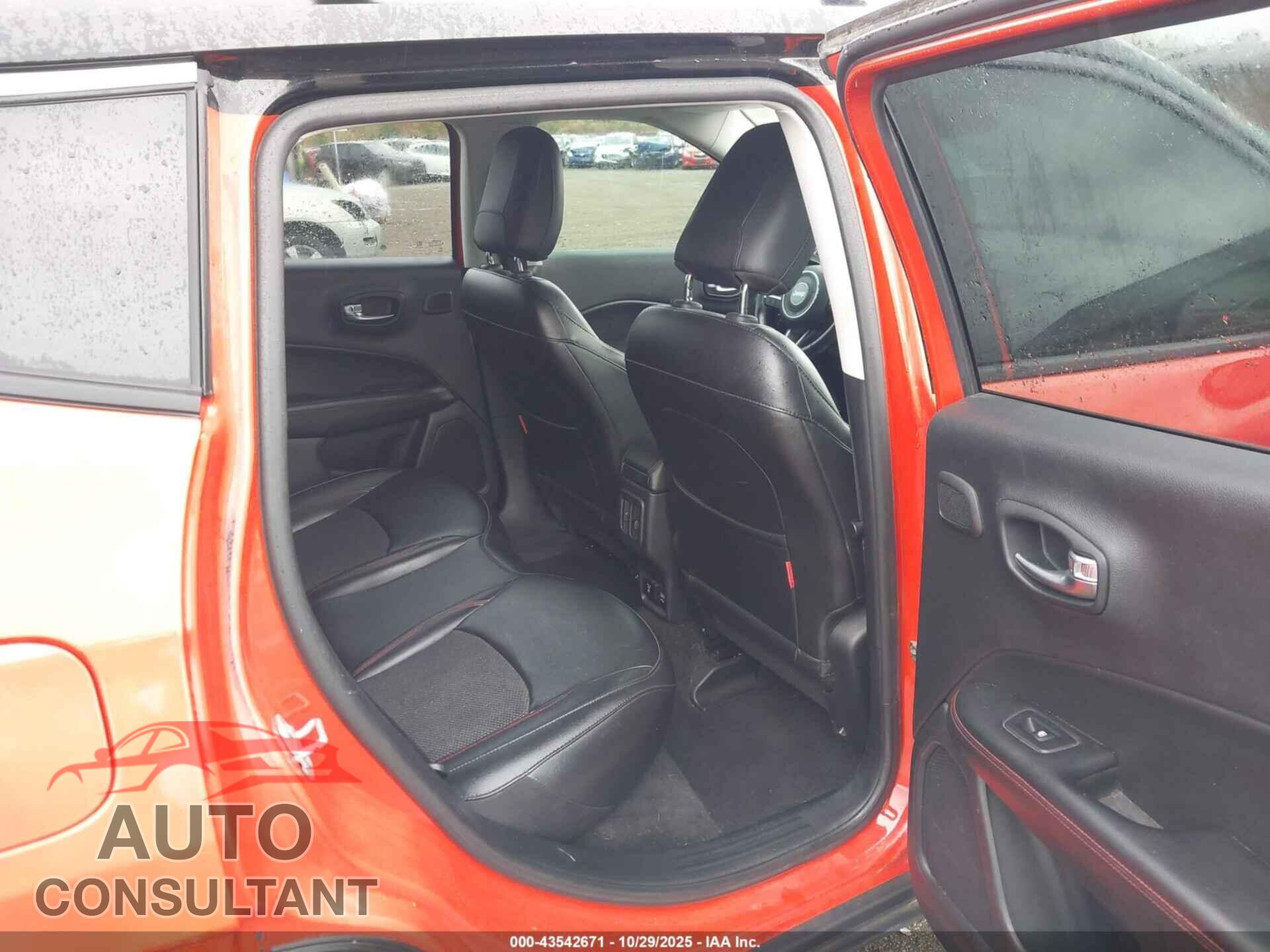 JEEP COMPASS 2020 - 3C4NJDDB4LT130442