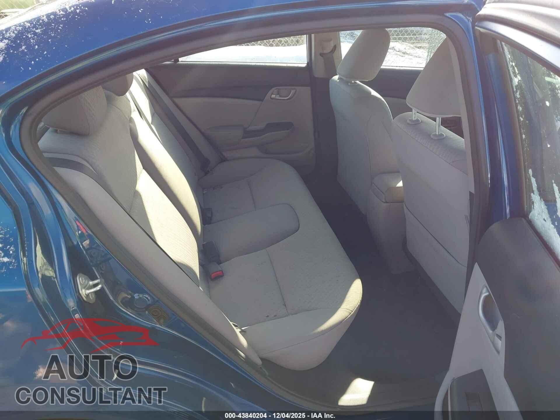 HONDA CIVIC 2015 - 19XFB2F55FE084349
